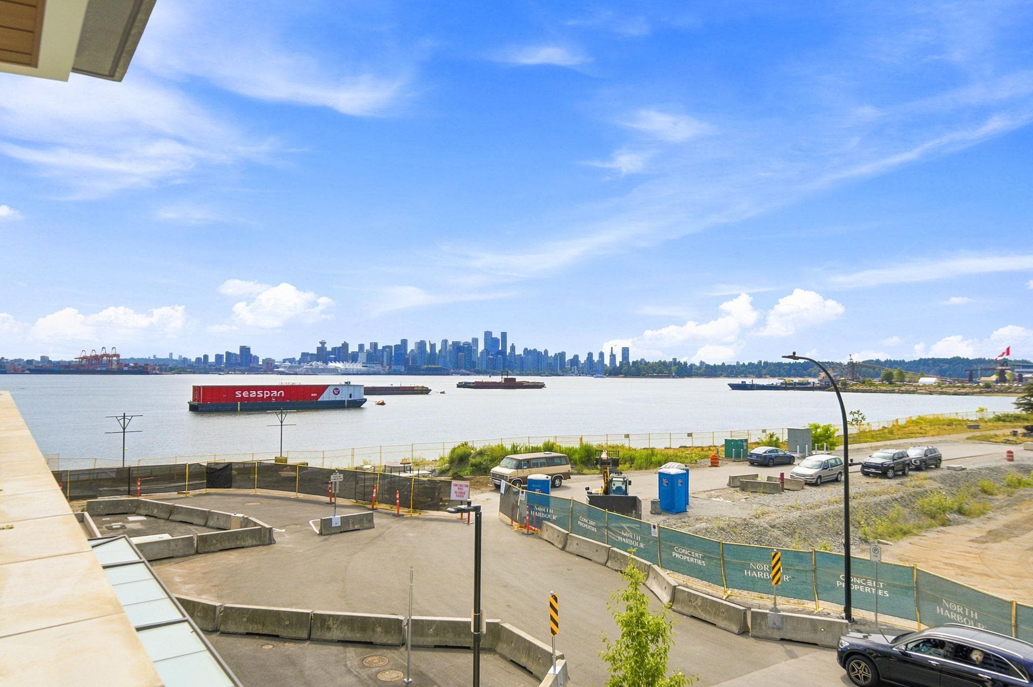 301 - 785 Harbour Way, North Vancouver, V7P 0G3 — photo 3