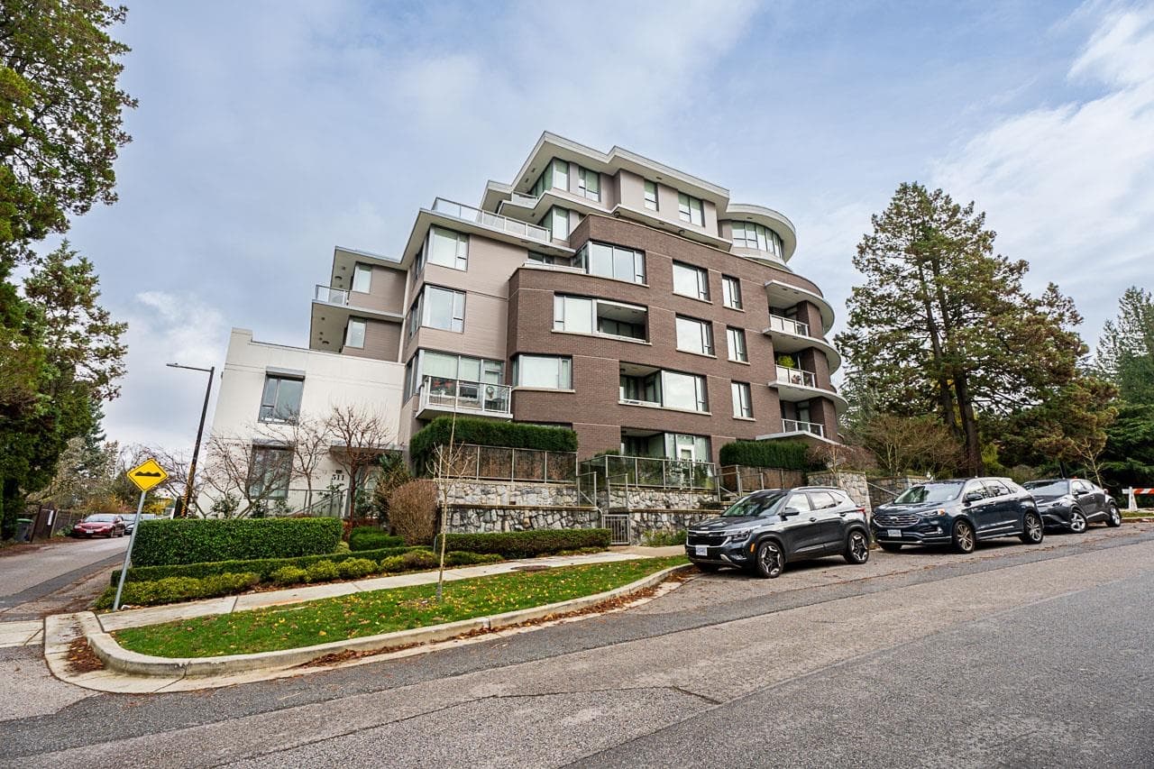 301 - 505 W 30th Avenue, Vancouver