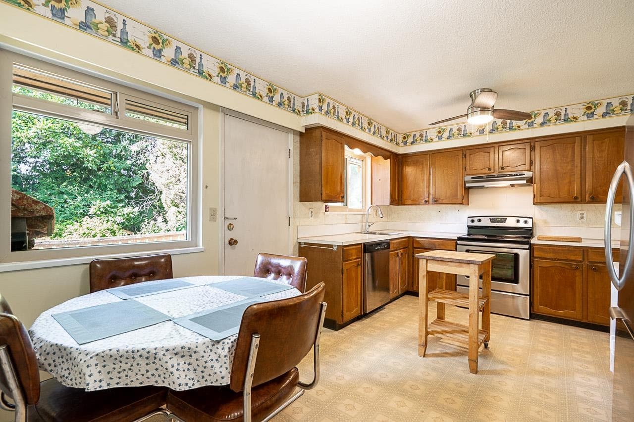1171 Winslow Avenue, Coquitlam, V3J 2G2 — photo 5
