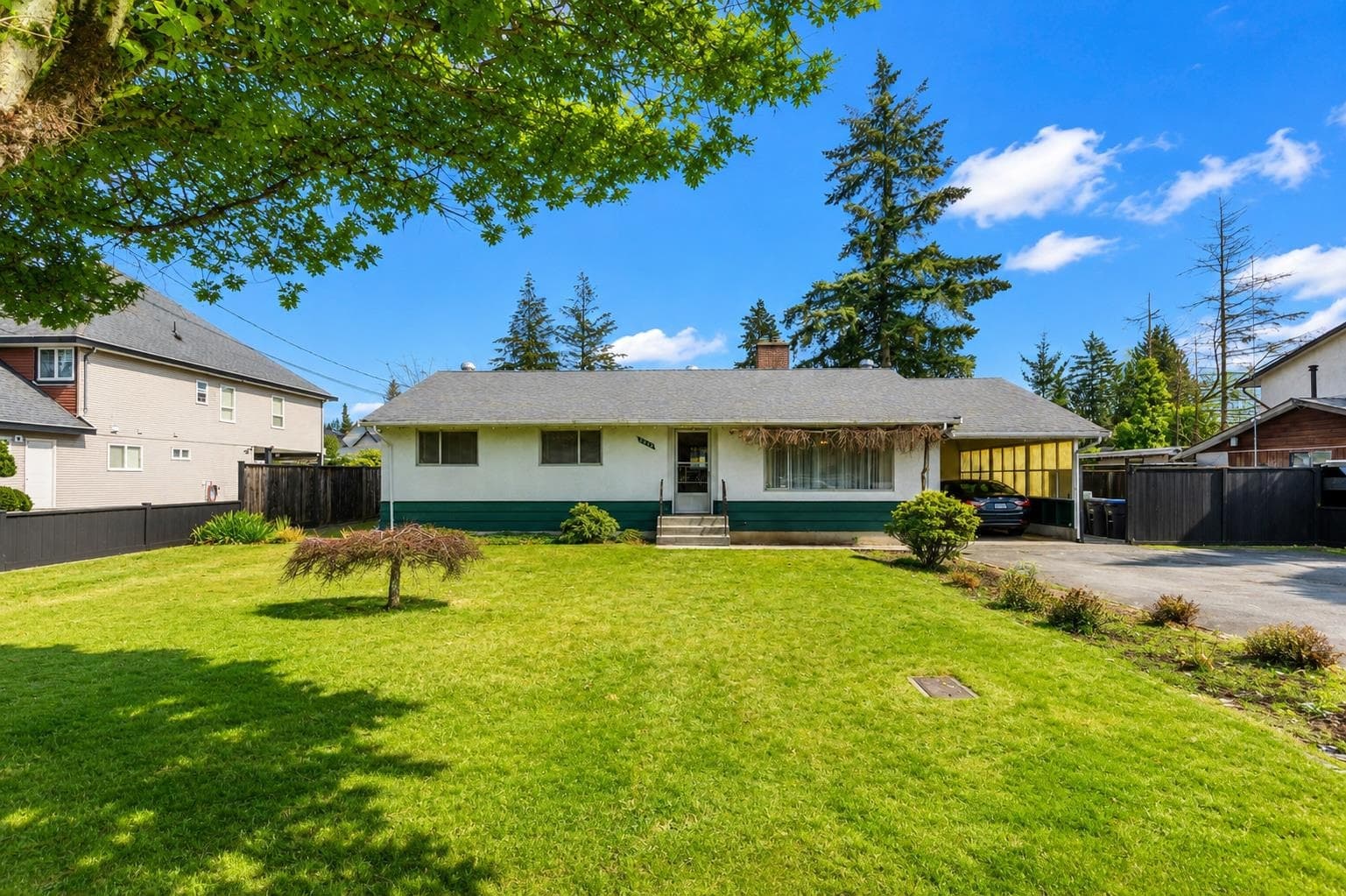 8736 154 Street, Surrey, V3S 3N6 — photo 1