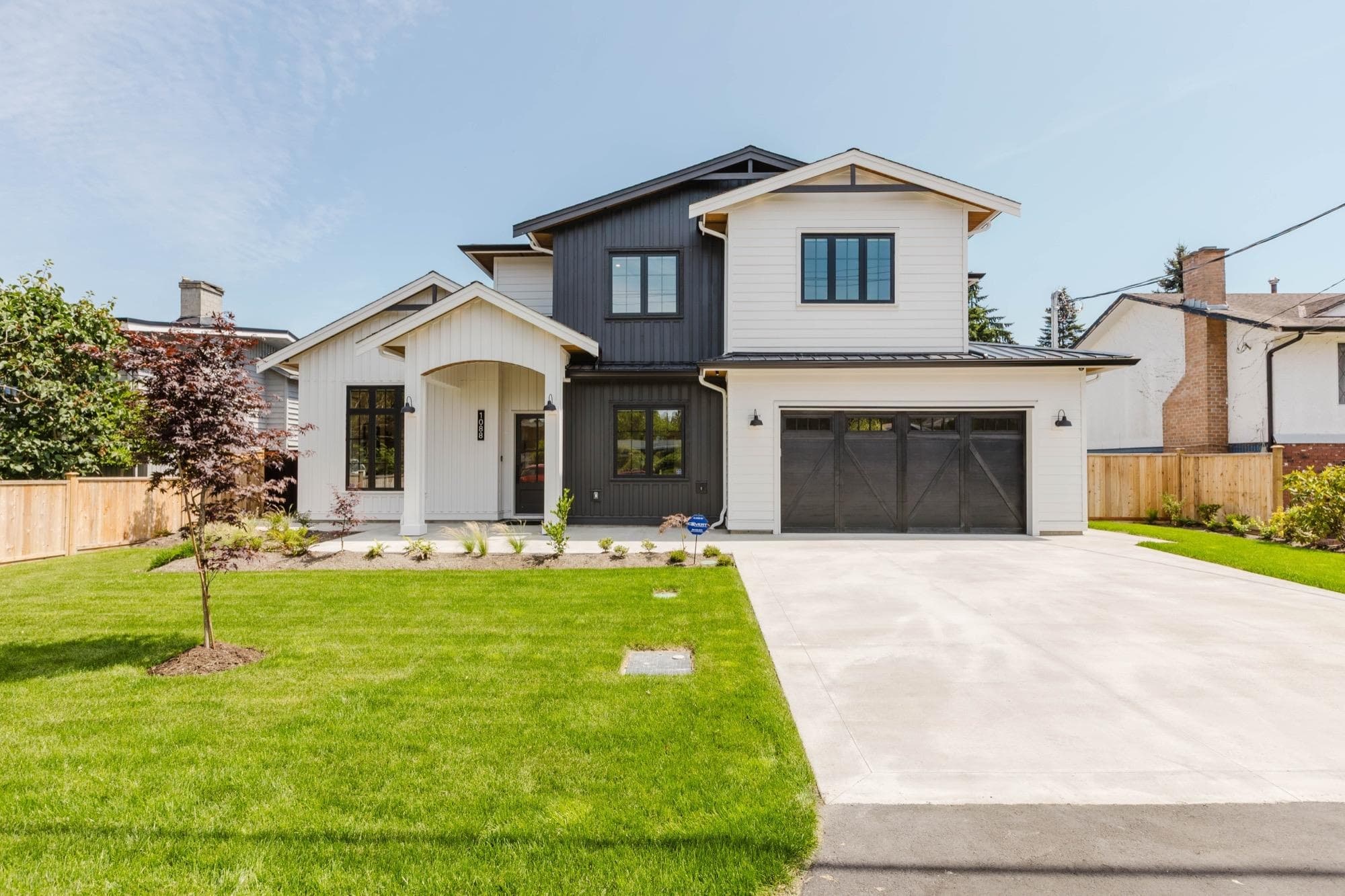 1088 50b Street, Delta, V4M 2W1 — photo 1