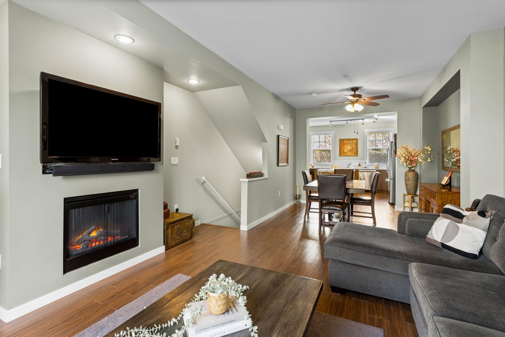 25 - 2495 Davies Avenue, Port Coquitlam, V3C 0B2 — photo 4