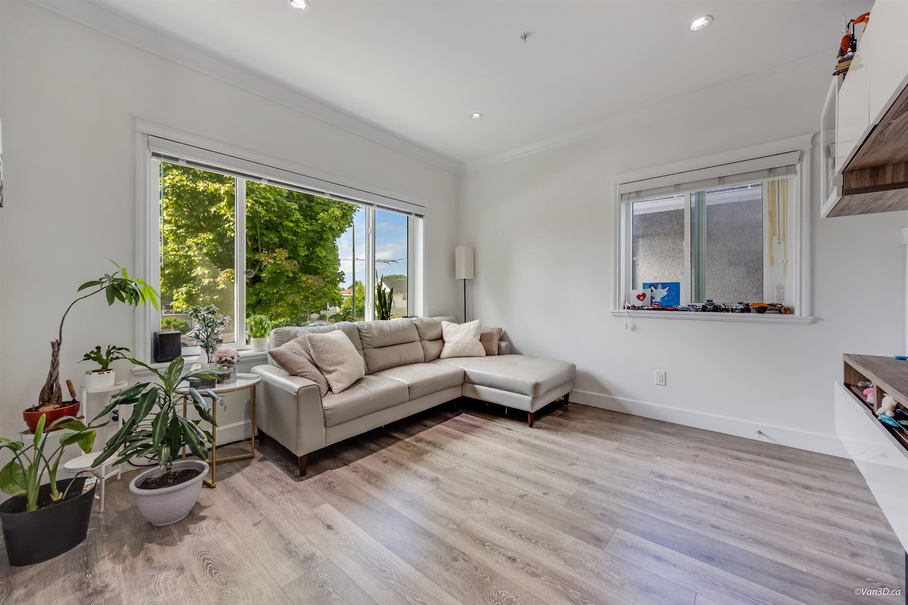 621 E 65th Avenue, Vancouver, V5X 2P7 — photo 3