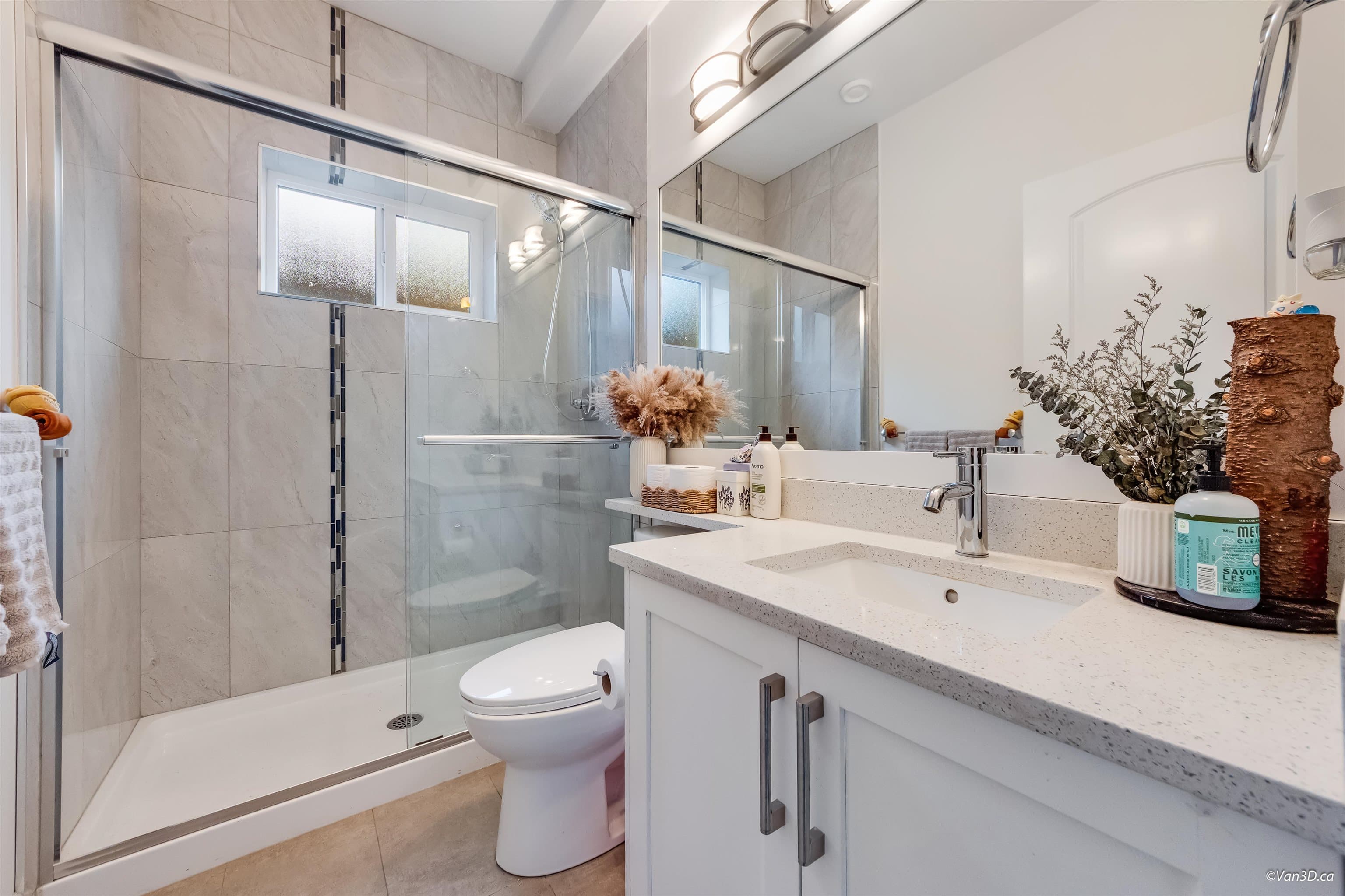 621 E 65th Avenue, Vancouver, V5X 2P7 — photo 5