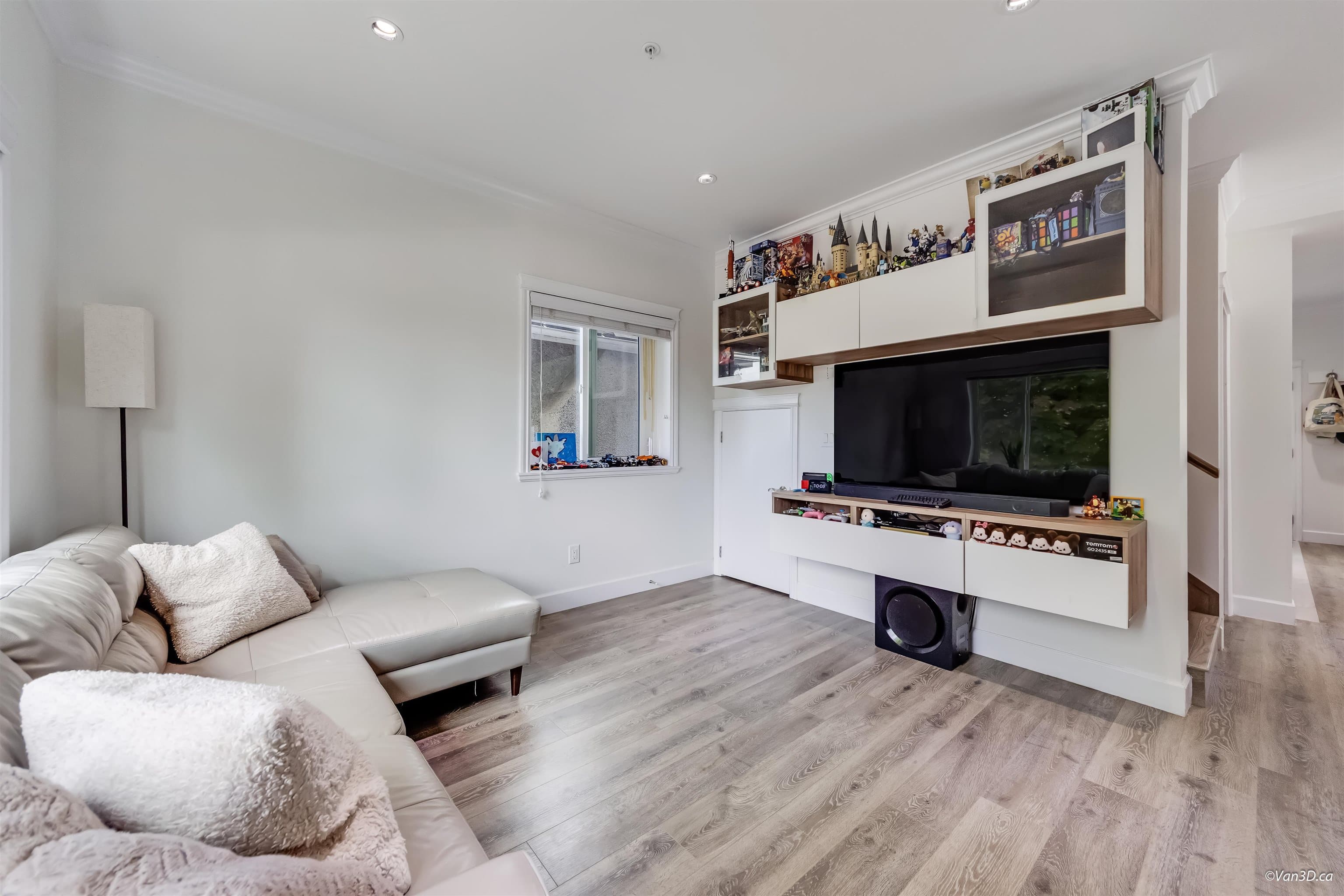 621 E 65th Avenue, Vancouver, V5X 2P7 — photo 4