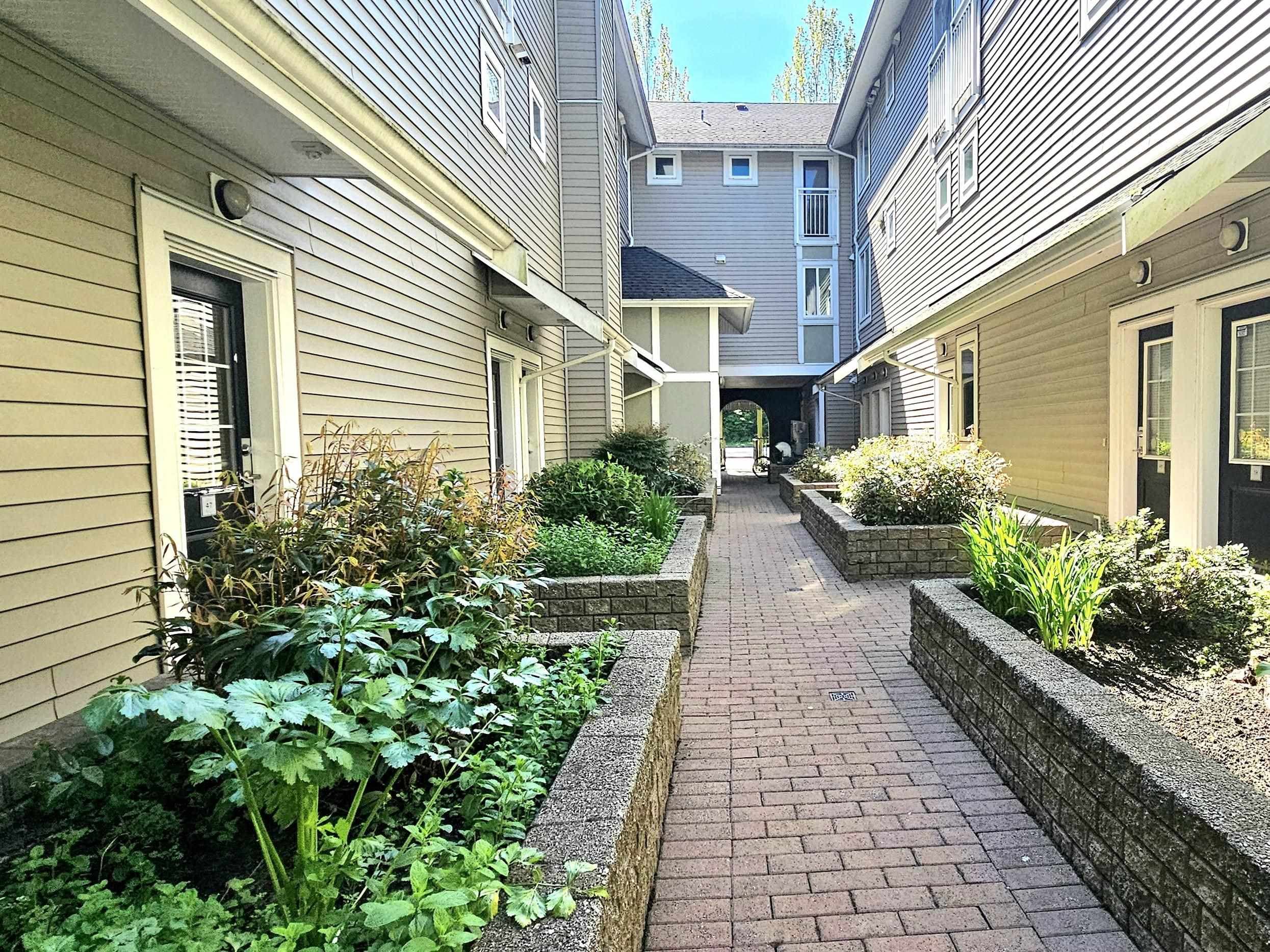 47 - 6965 Hastings Street Street, Burnaby, V5B 4T8 — photo 2