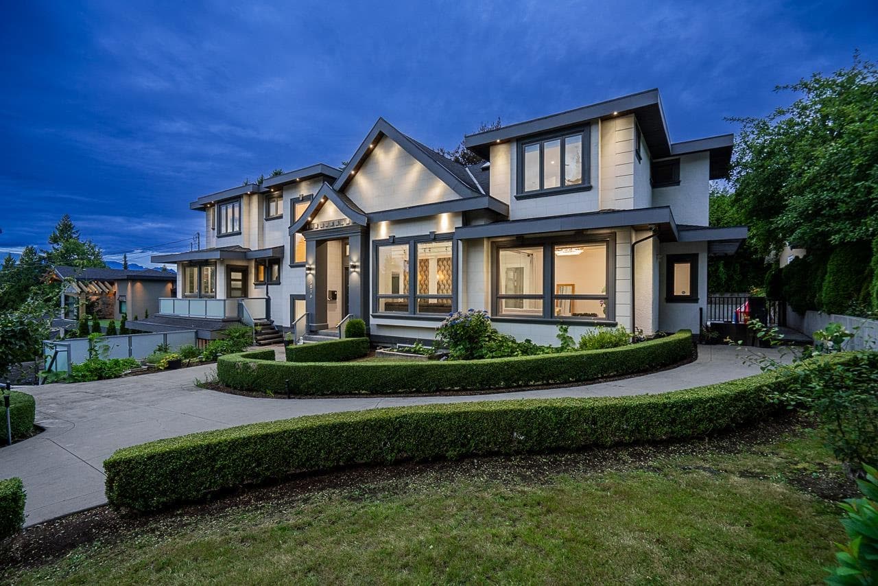 5876 Buckingham Avenue, Burnaby, V5E 2A3 — photo 1
