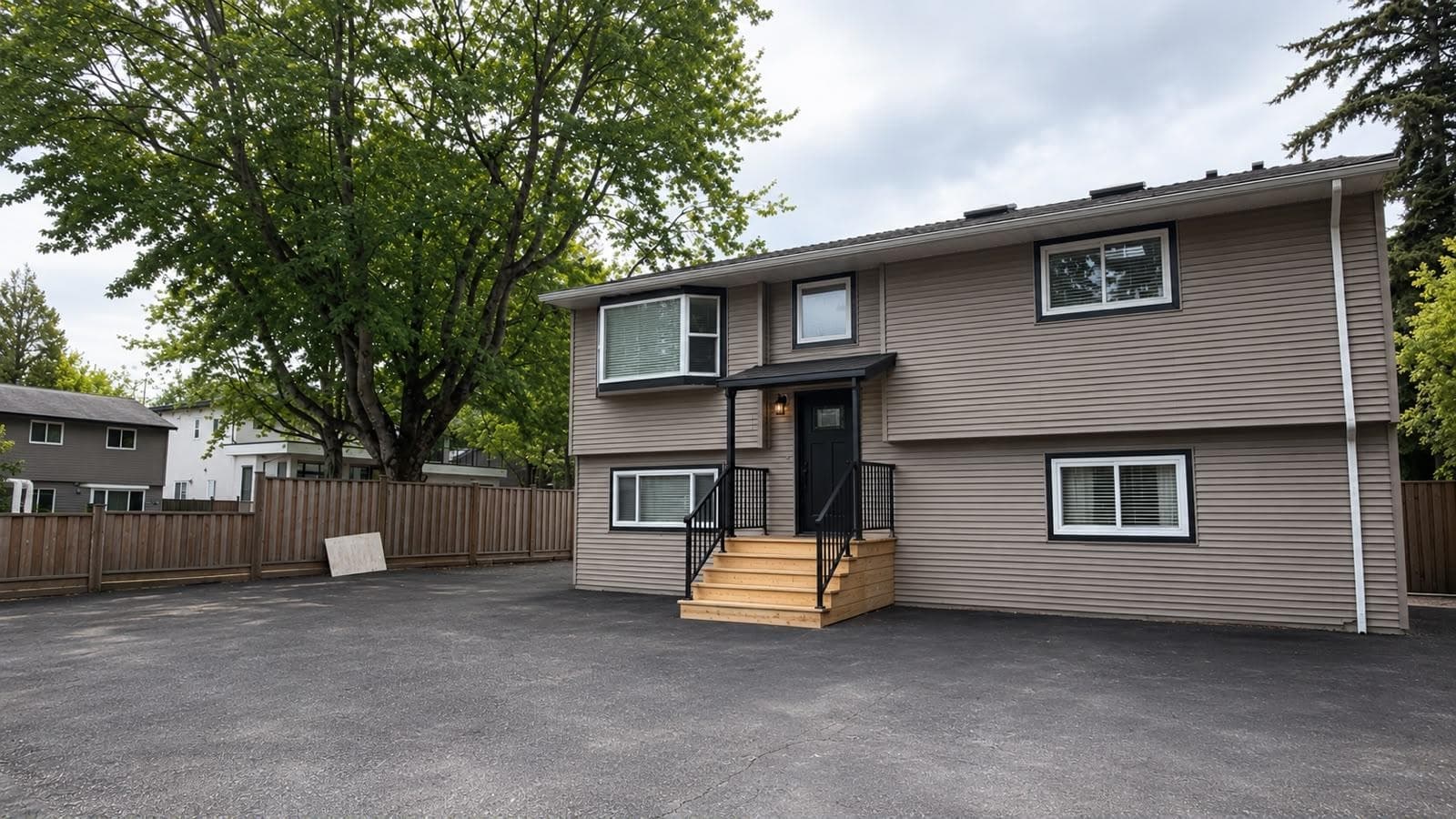 6285 173a Street, Surrey, V3S 5J8 — photo 1