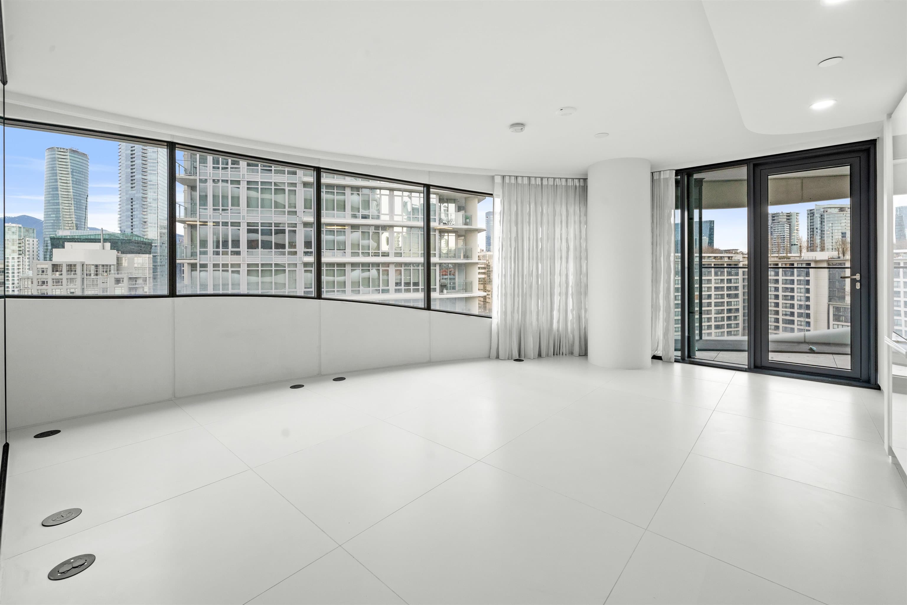 1508 - 1033 Nelson Street, Vancouver, V6E 0E5 — photo 5