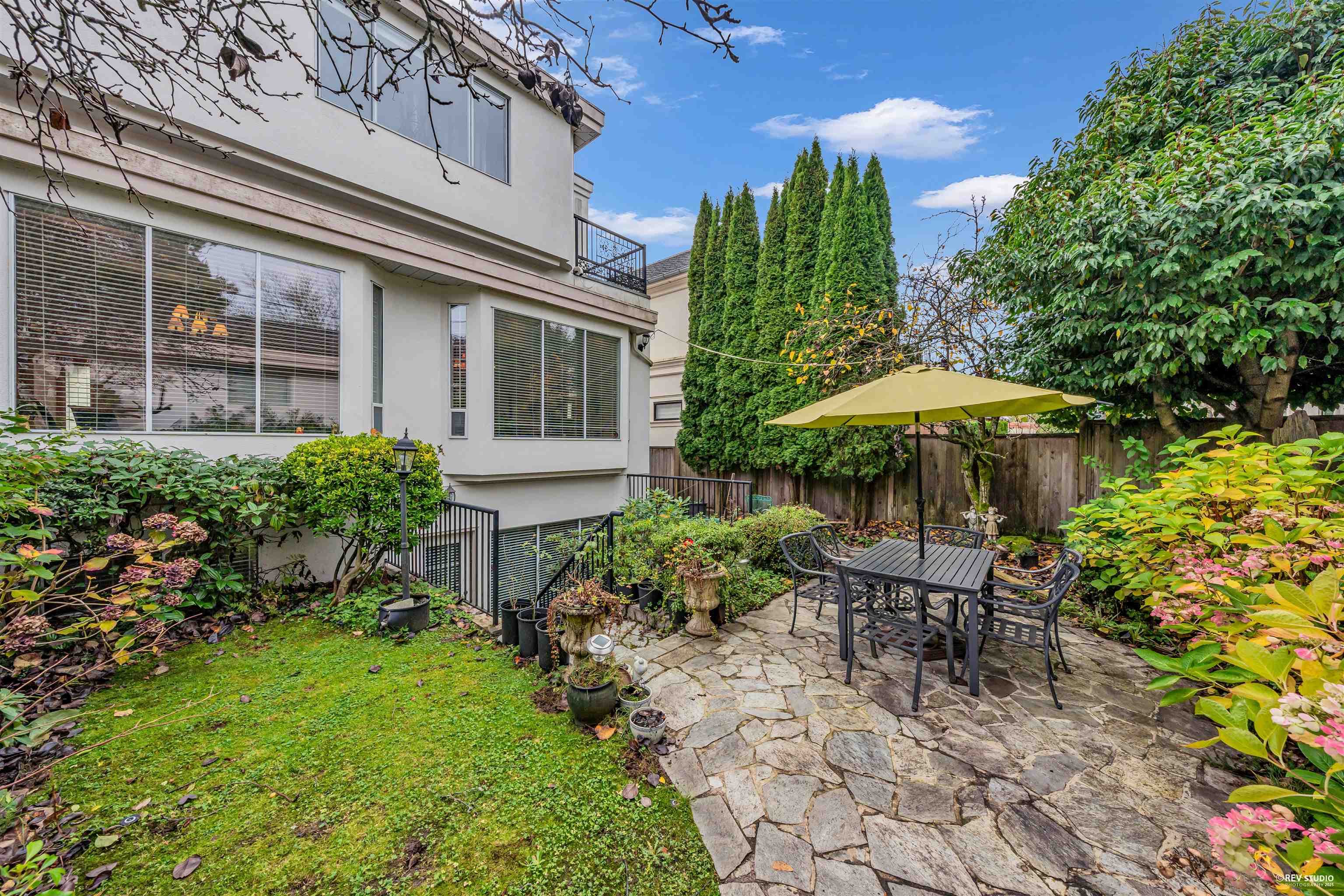 1285 W 47th Avenue, Vancouver, V6M 2L5 — photo 2