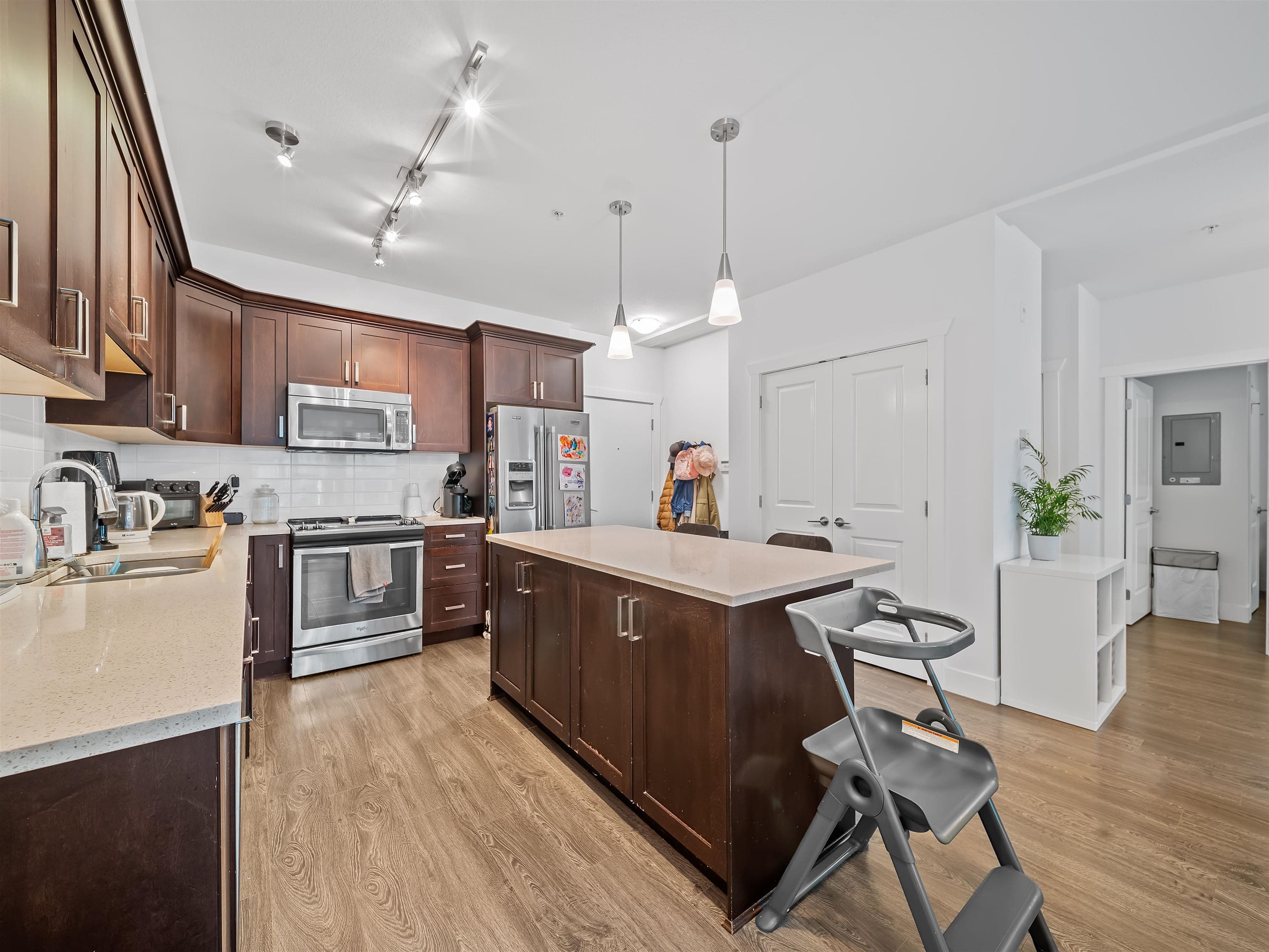 105 - 2288 Welcher Avenue, Port Coquitlam, V3C 1X4 — photo 2
