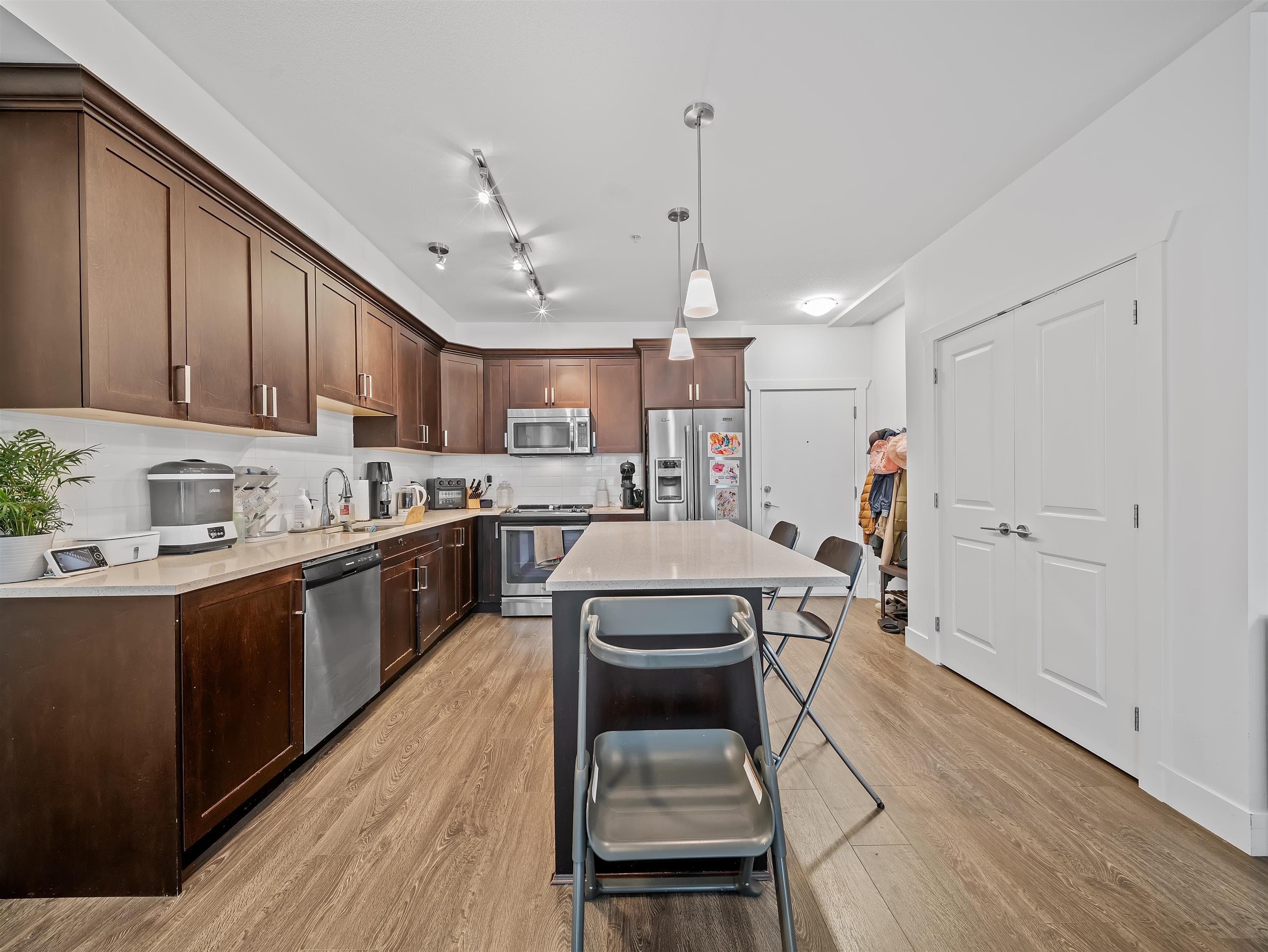 105 - 2288 Welcher Avenue, Port Coquitlam, V3C 1X4 — photo 3