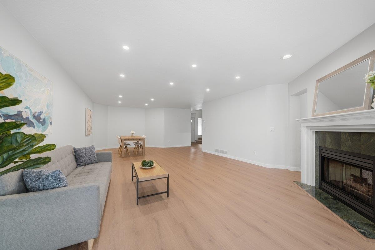 60 - 101 Parkside Drive, Port Moody, V3H 4W6 — photo 5