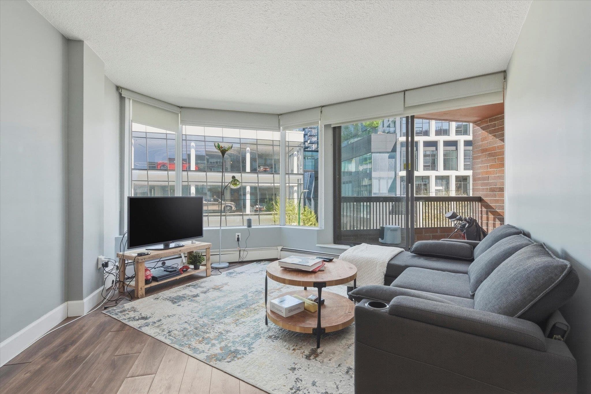 407 - 950 Drake Street, Vancouver, V6Z 2B9 — photo 1