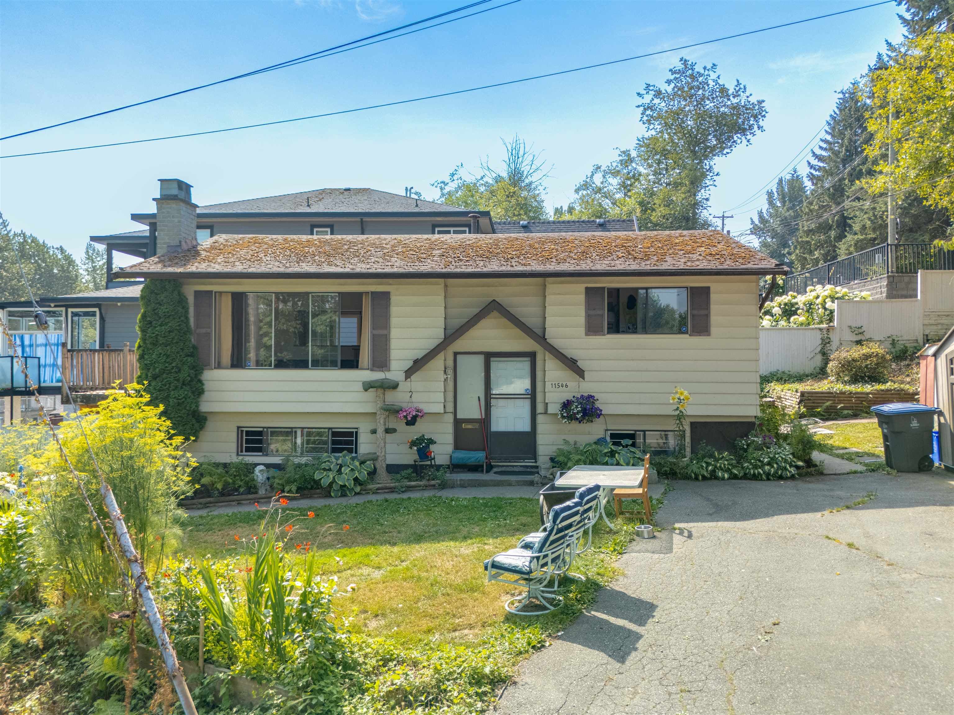 11546 Surrey Road, Surrey, V3R 5T5 — photo 2