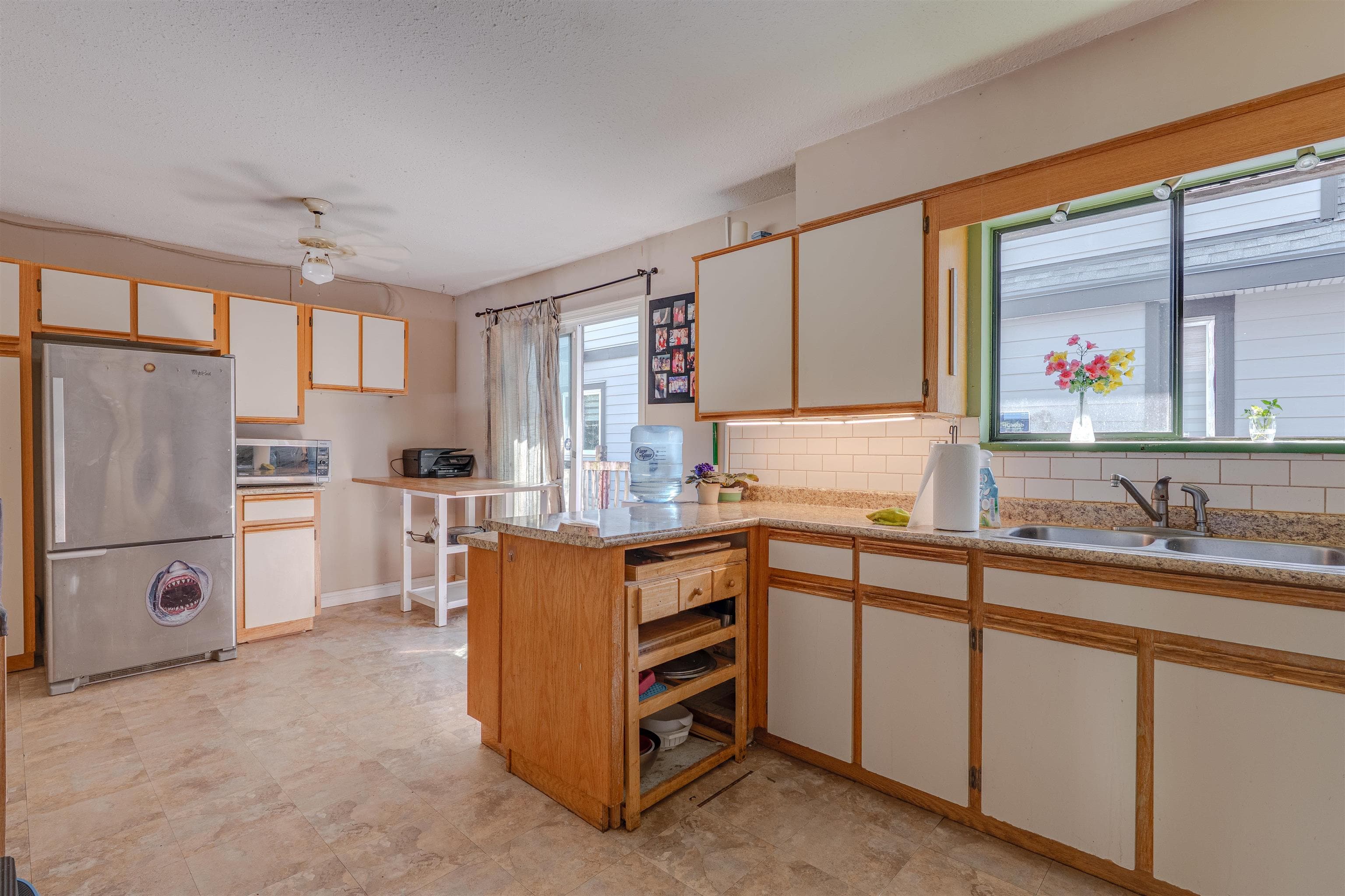 11546 Surrey Road, Surrey, V3R 5T5 — photo 4