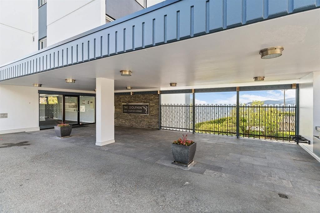 102 - 2246 Bellevue Avenue, West Vancouver, V7V 1C6 — photo 3