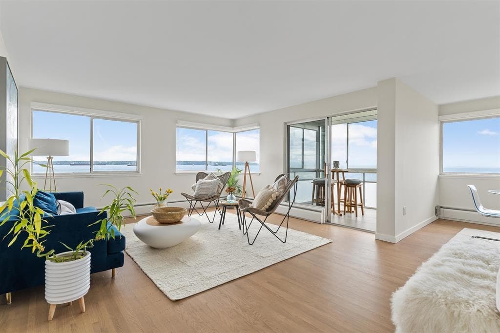 102 - 2246 Bellevue Avenue, West Vancouver