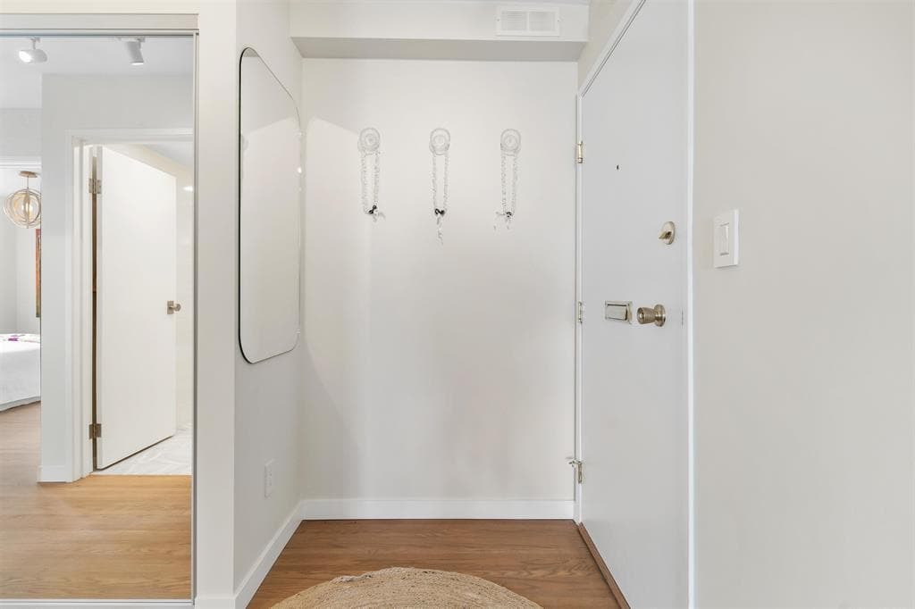 102 - 2246 Bellevue Avenue, West Vancouver, V7V 1C6 — photo 5
