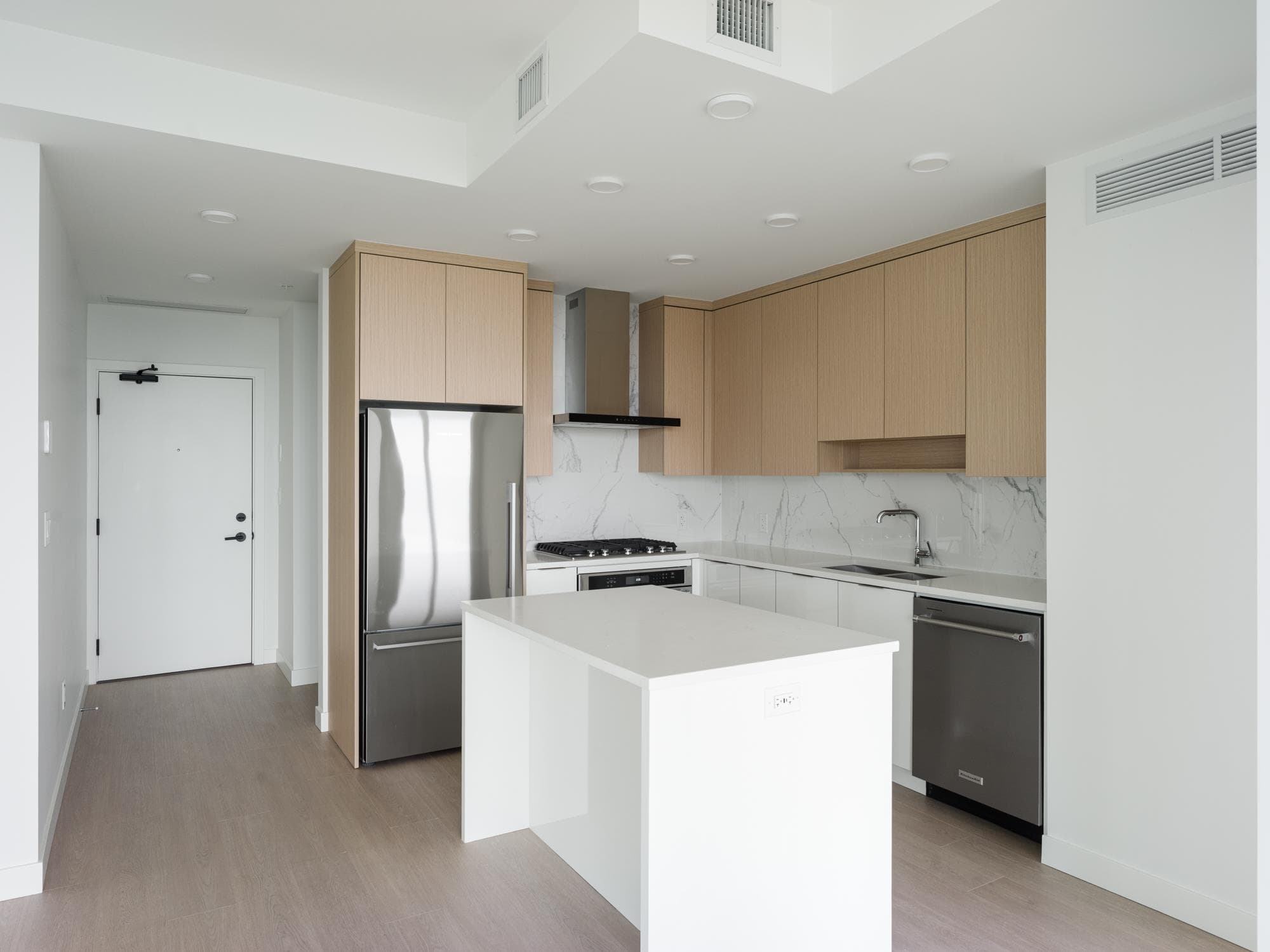 2108 - 699 Whiting Way, Coquitlam, V3J 0N7 — photo 3