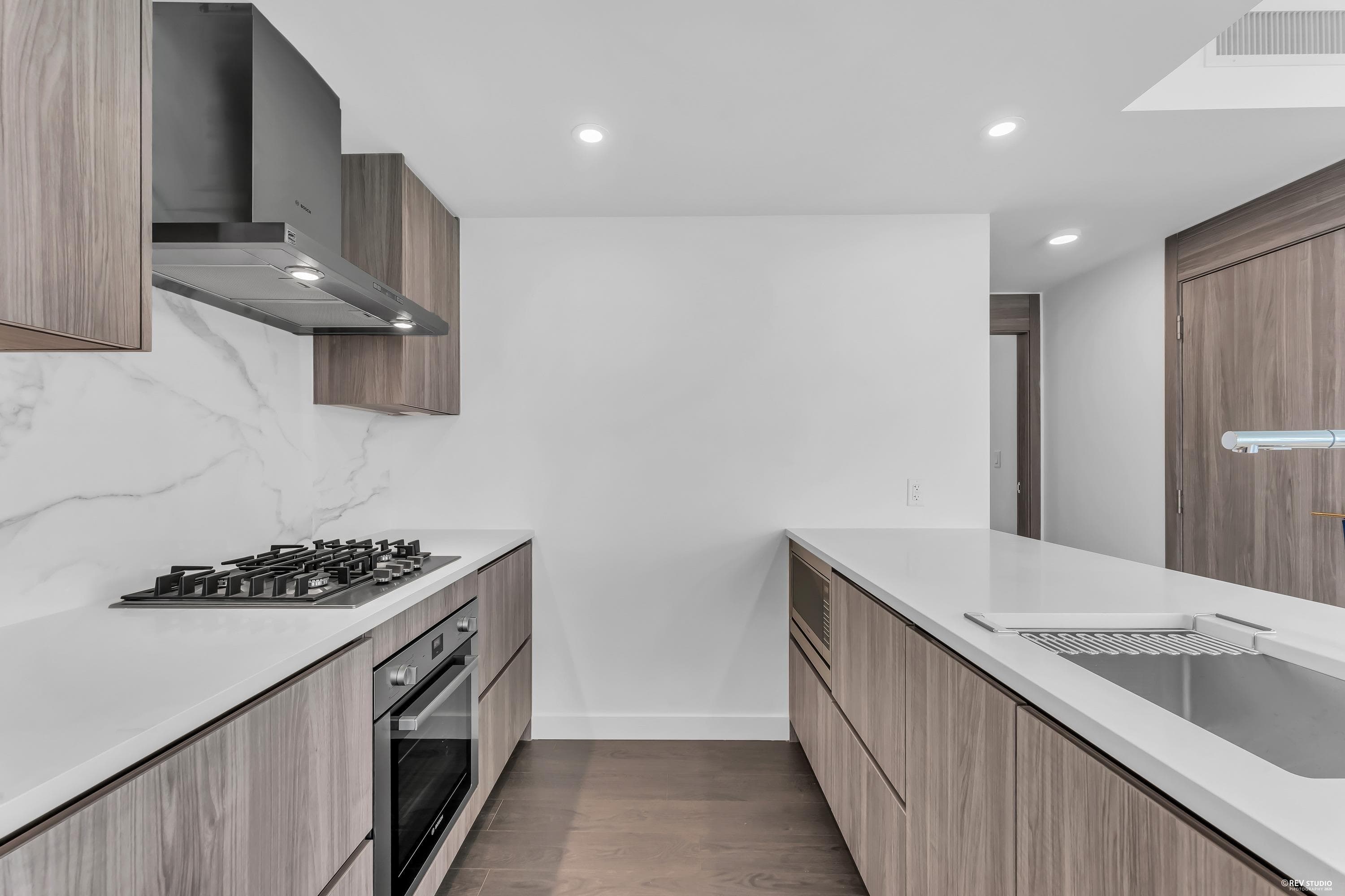 1307 - 13768 100 Avenue, Surrey, V3T 0V2 — photo 3