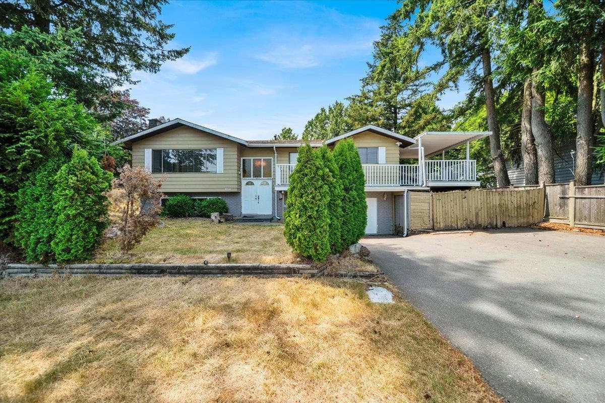 8531 116a Street, Delta, V4C 5Z5 — photo 2