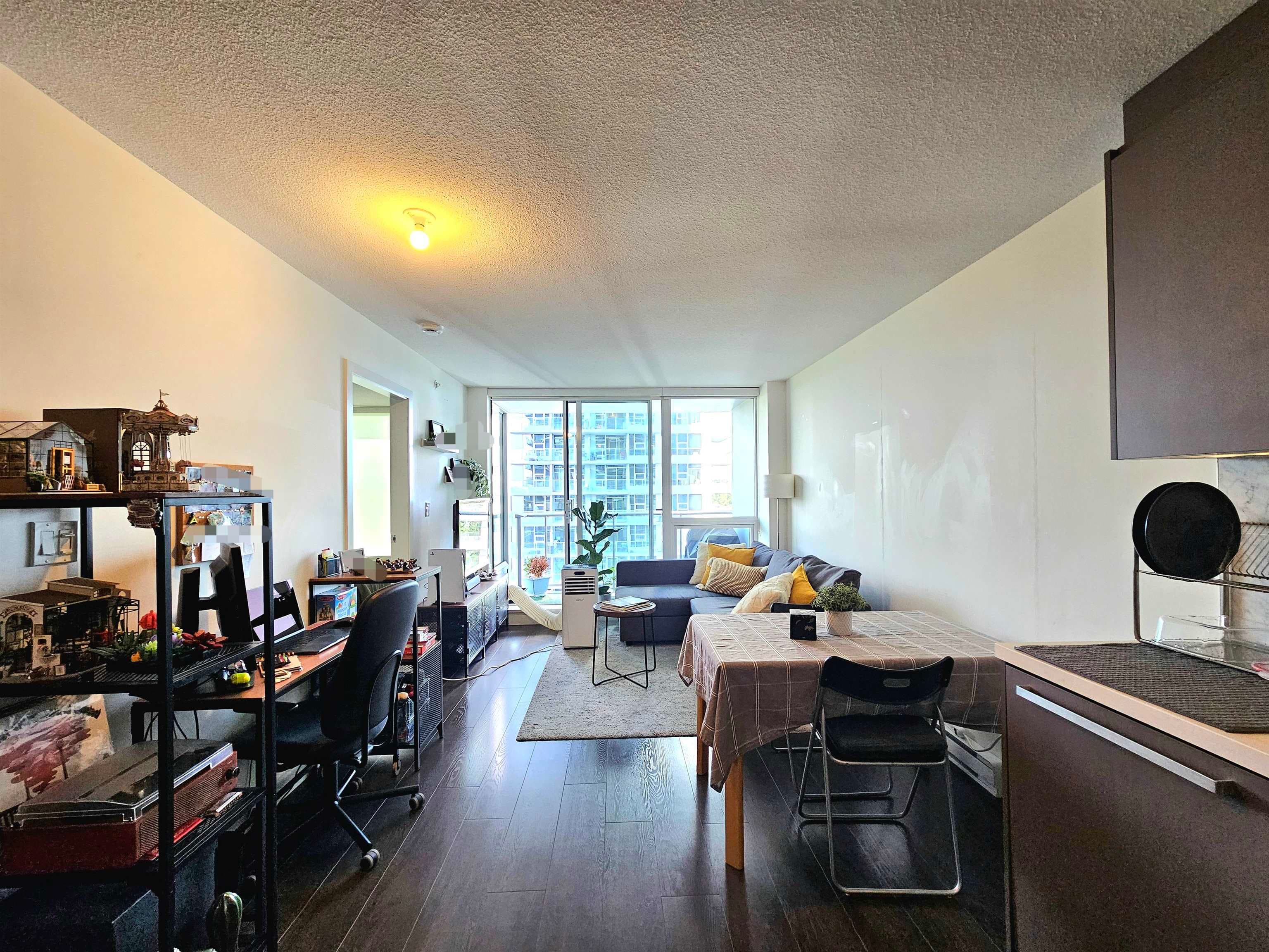2215 - 13750 100 Avenue, Surrey, V3T 0L3 — photo 4
