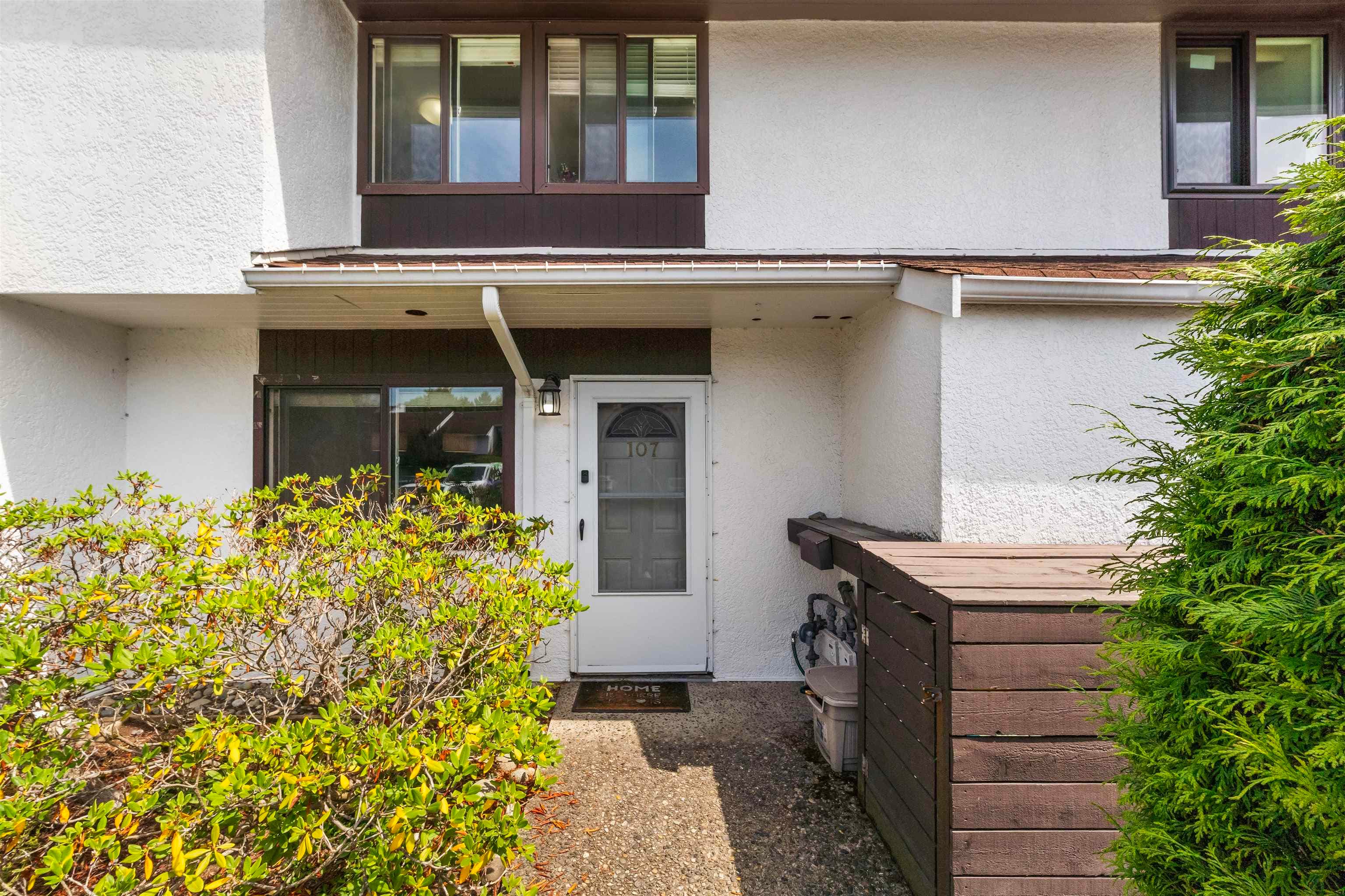 107 - 9700 Glenacres Drive, Richmond, V7A 1Y7 — photo 2