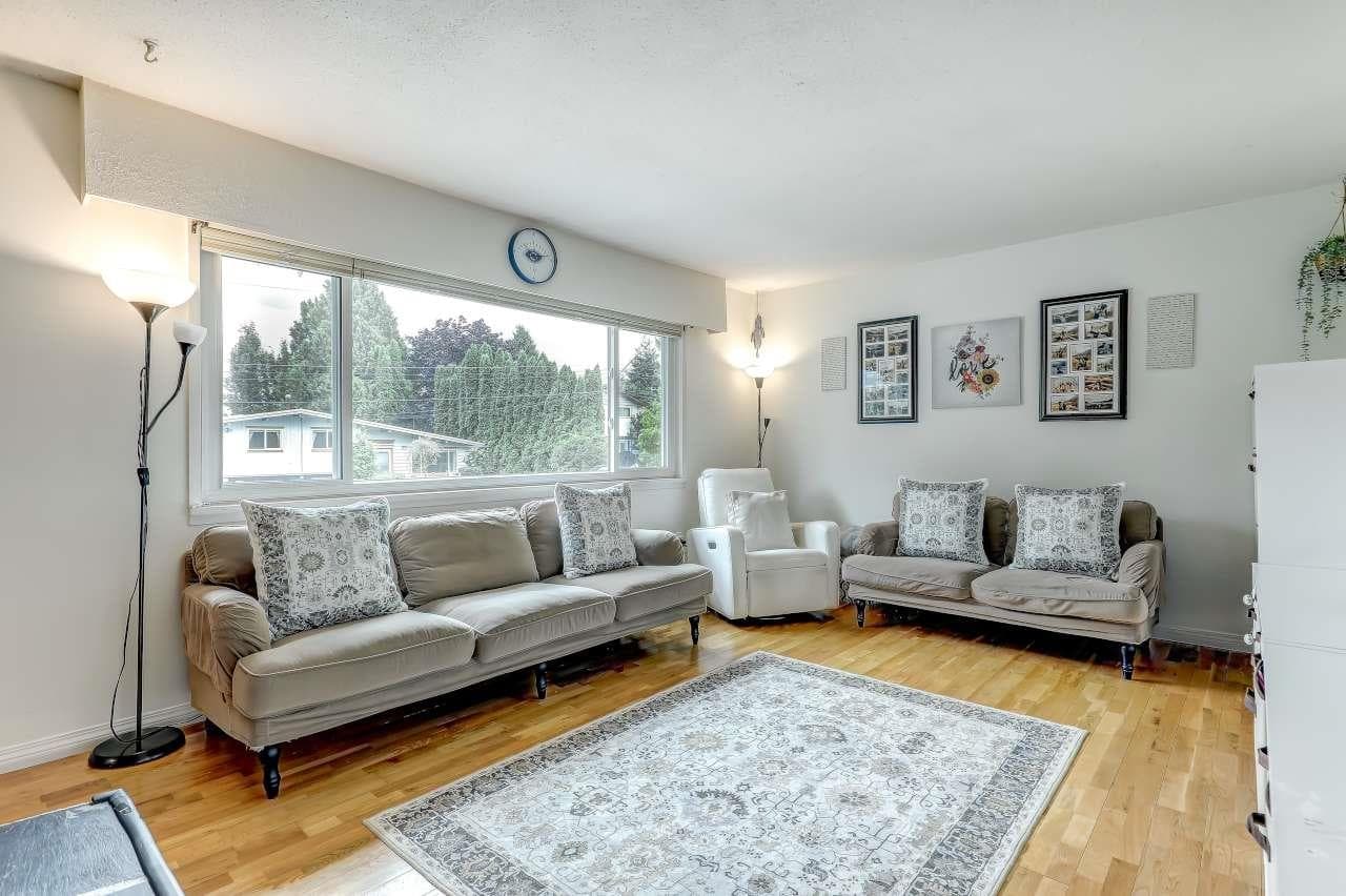12547 Blackstock Street, Maple Ridge, V2X 5N7 — photo 4