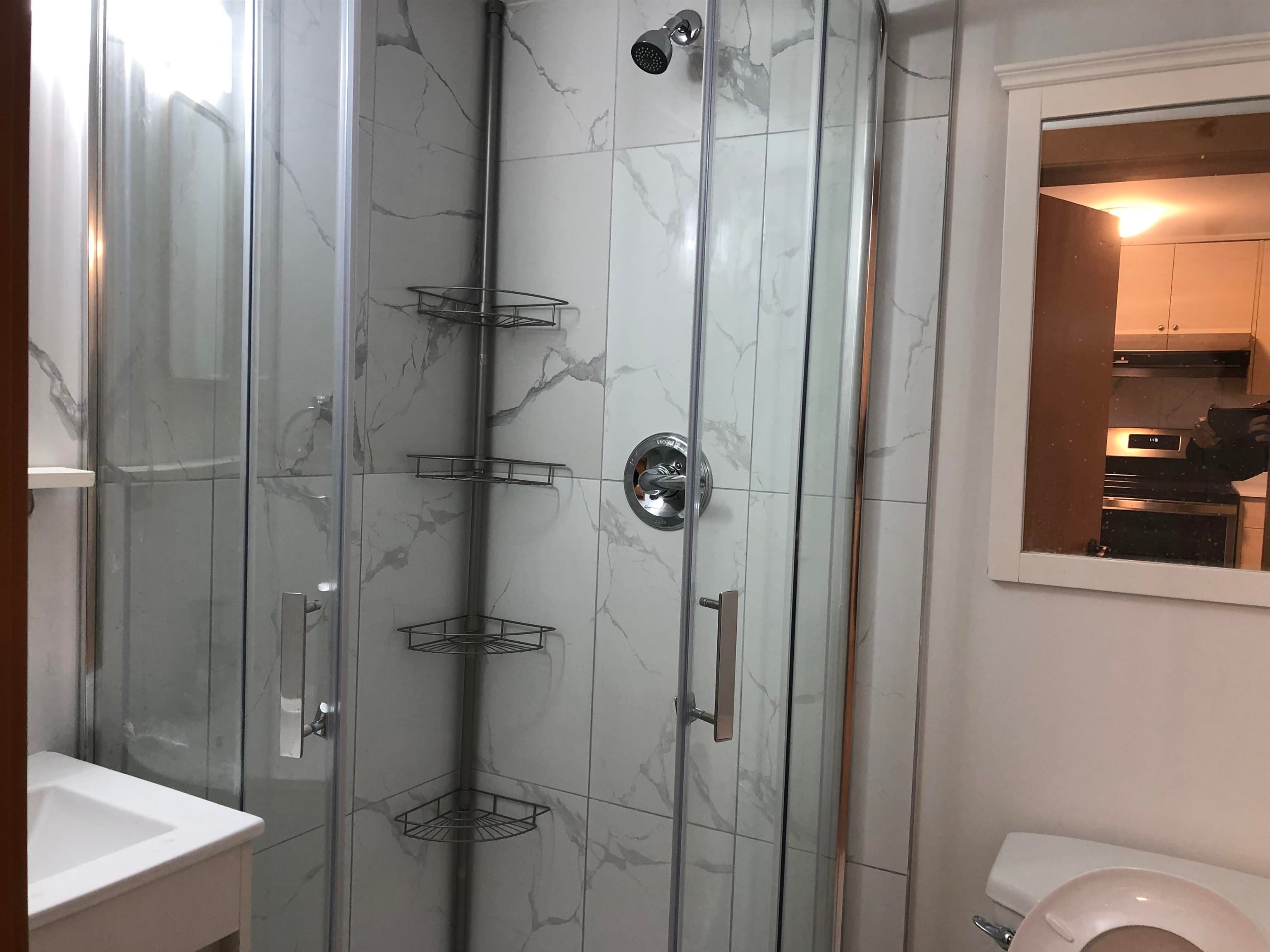 2 - 4136 Gilpin Crescent, Burnaby, V5G 2K2 — photo 3