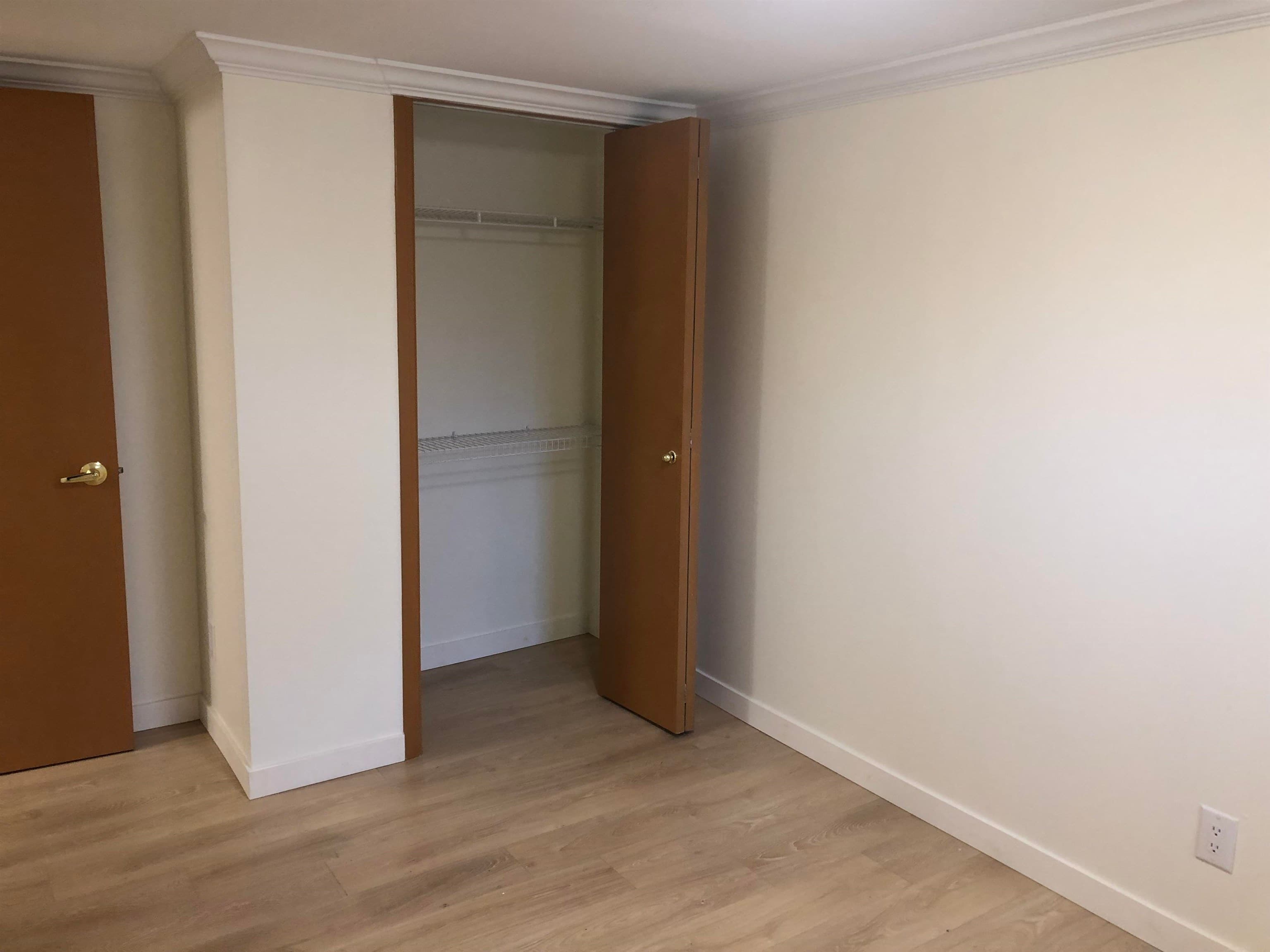 2 - 4136 Gilpin Crescent, Burnaby, V5G 2K2 — photo 5