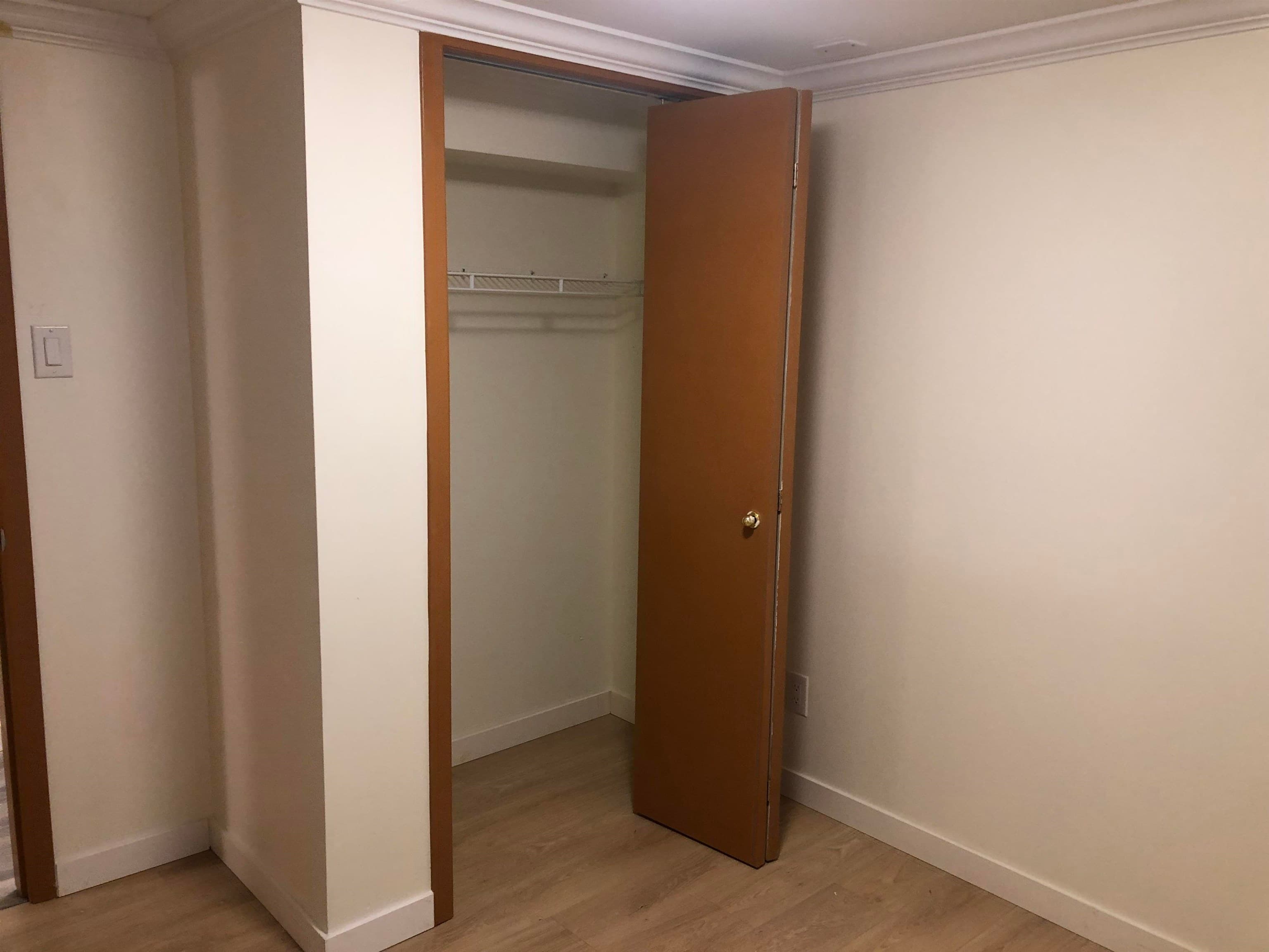 2 - 4136 Gilpin Crescent, Burnaby, V5G 2K2 — photo 4
