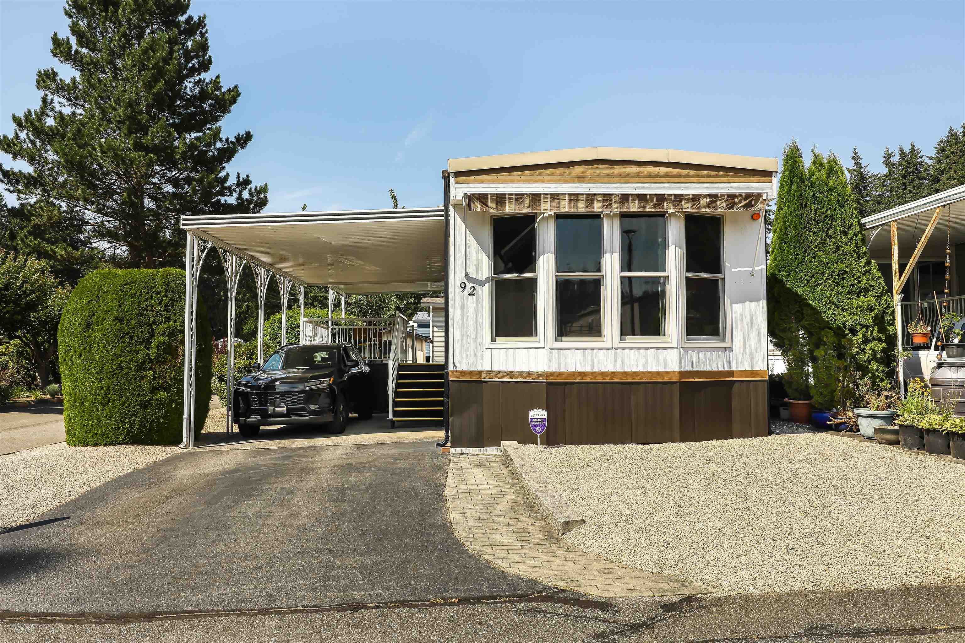 92 - 2315 198 Street, Langley, V2Z 1Z1 — photo 1