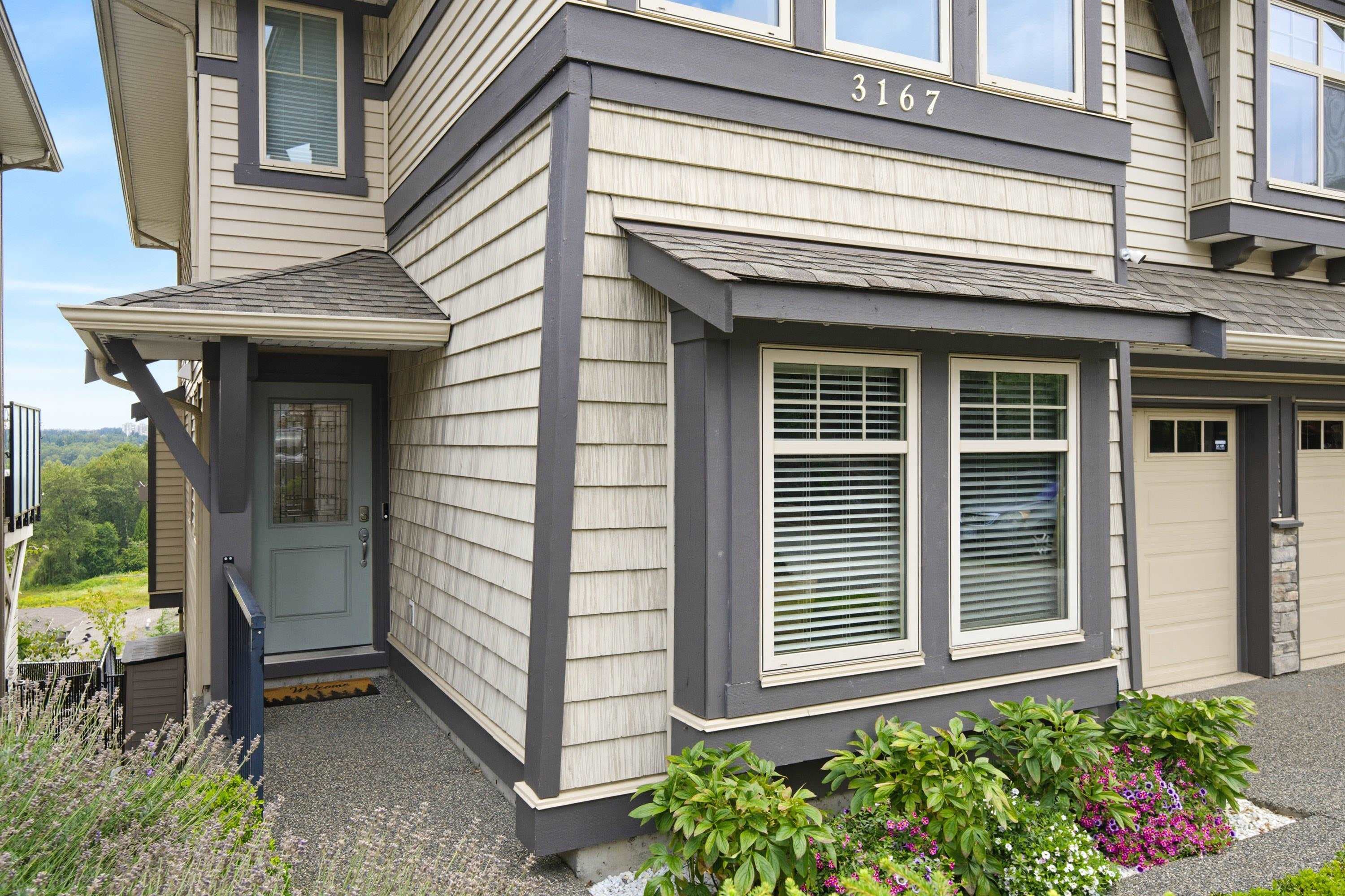3167 Lukiv Terrace, Abbotsford, V2S 0E5 — photo 2