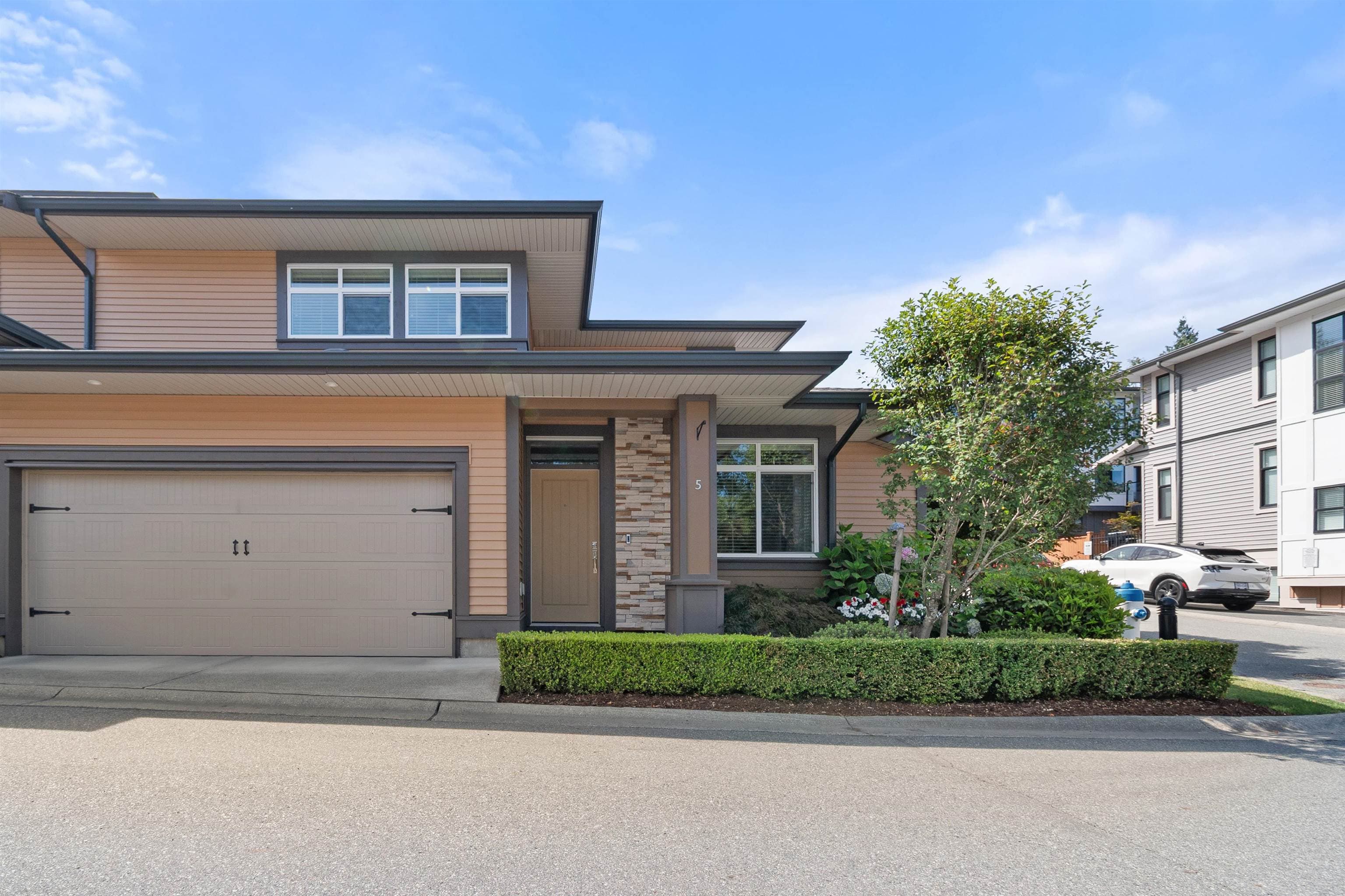 5 - 35846 Mckee Road, Abbotsford, V3G 2L6 — photo 2