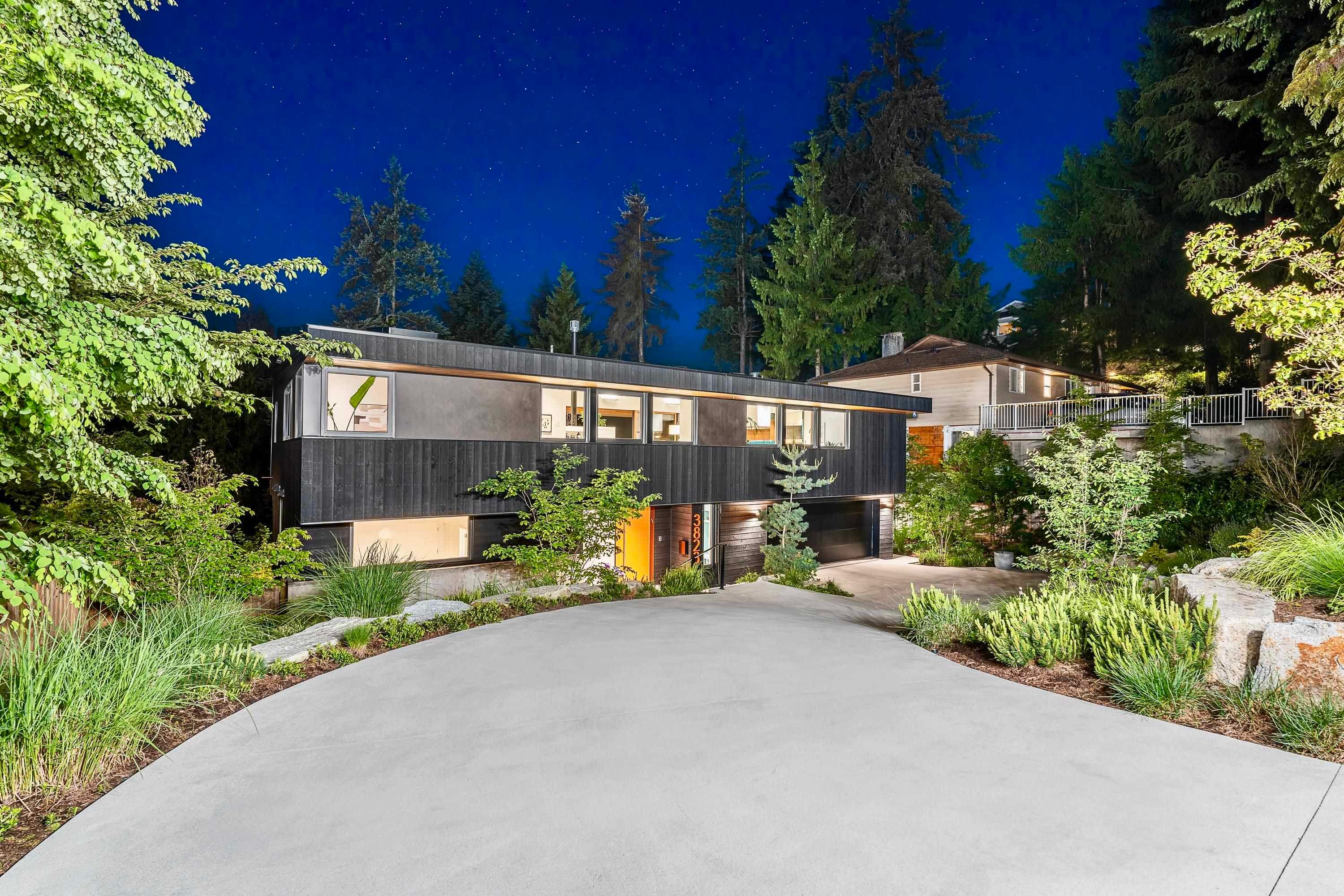 3823 Bayridge Avenue, West Vancouver, V7V 3J3 — photo 3