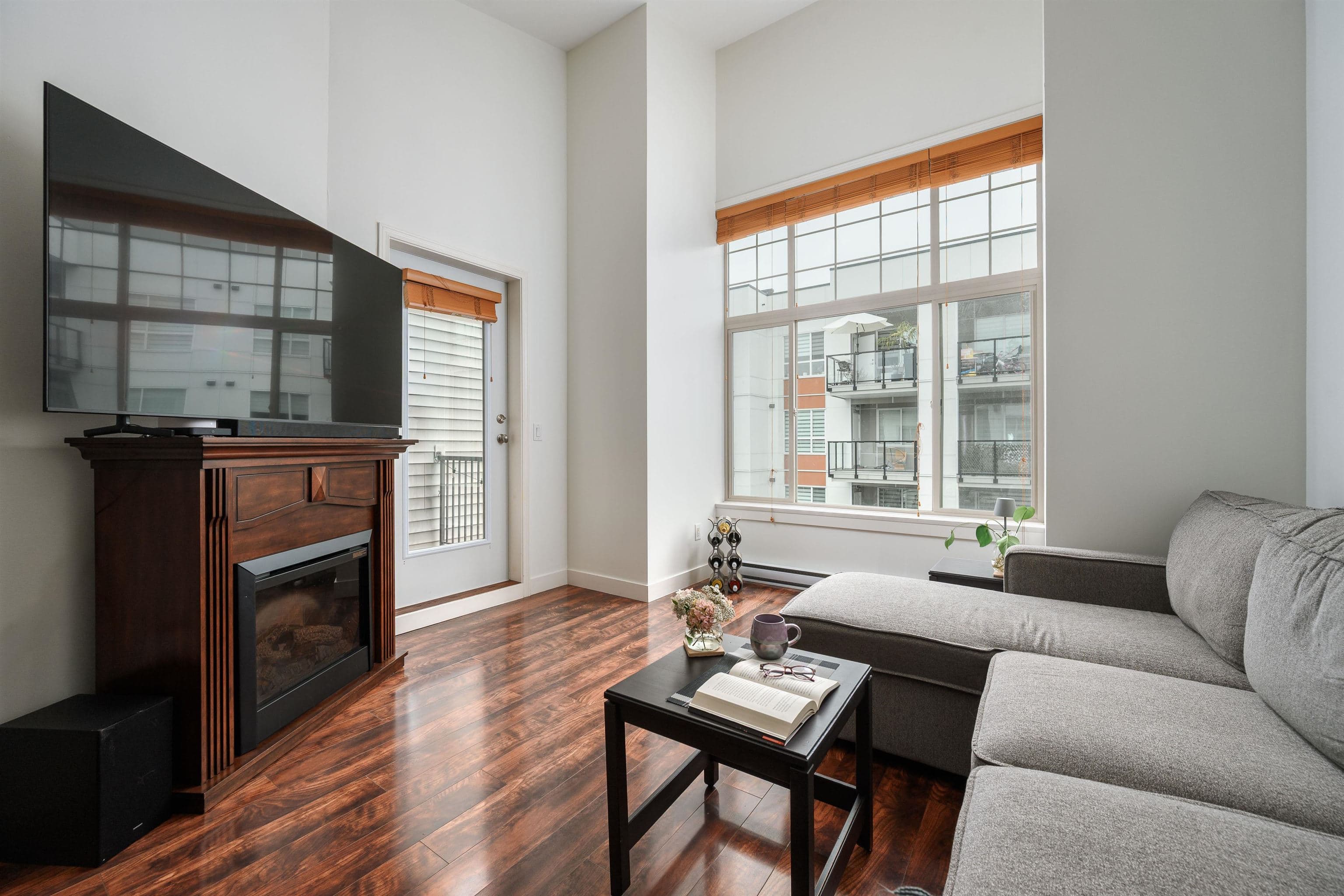 414 - 11887 Burnett Street, Maple Ridge, V2W 6P6 — photo 2