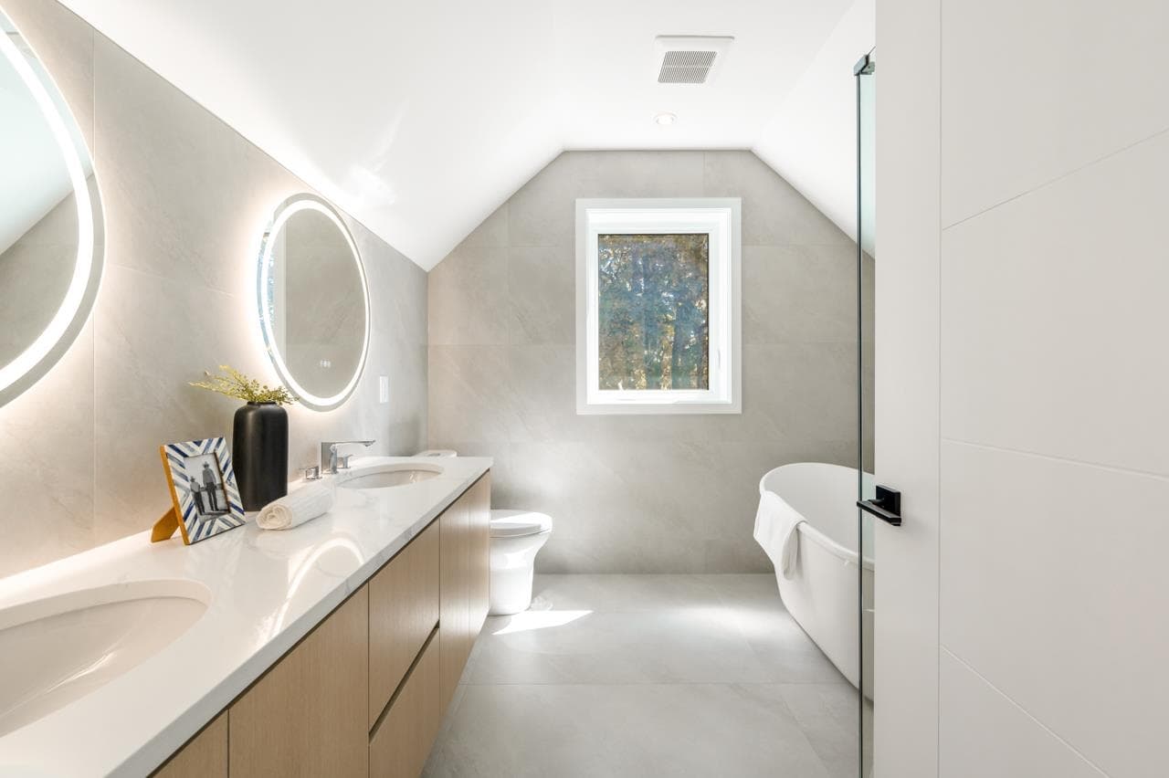 1 - 3771 W King Edward Avenue, Vancouver, V6S 1M8 — photo 2