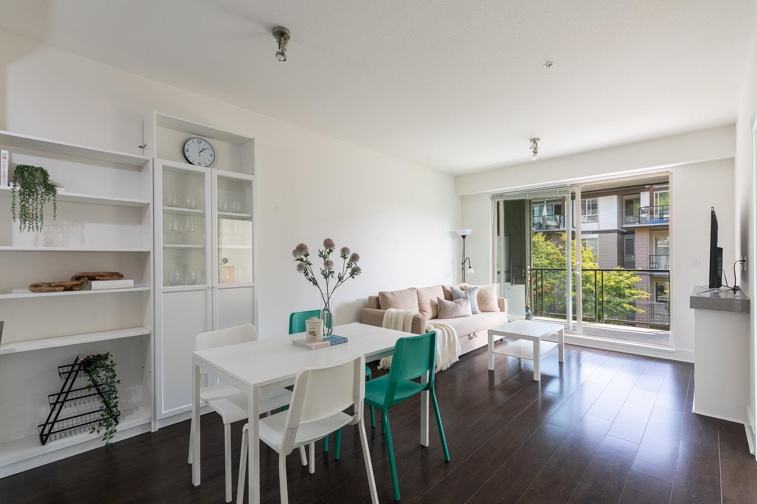 314 - 7418 Byrnepark Walk, Burnaby, V3N 0B3 — photo 1