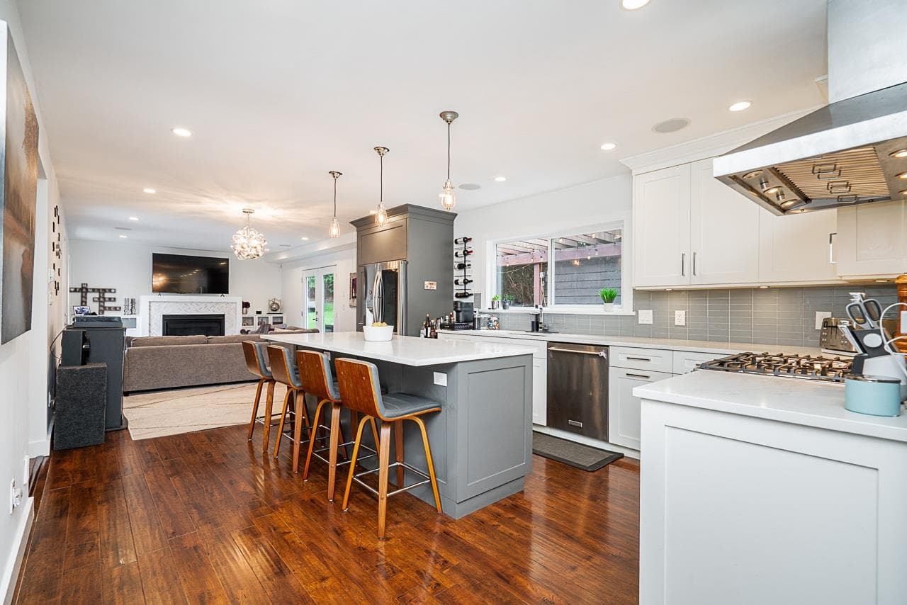 5244 Cambridge Court, Delta, V4M 3Z1 — photo 1