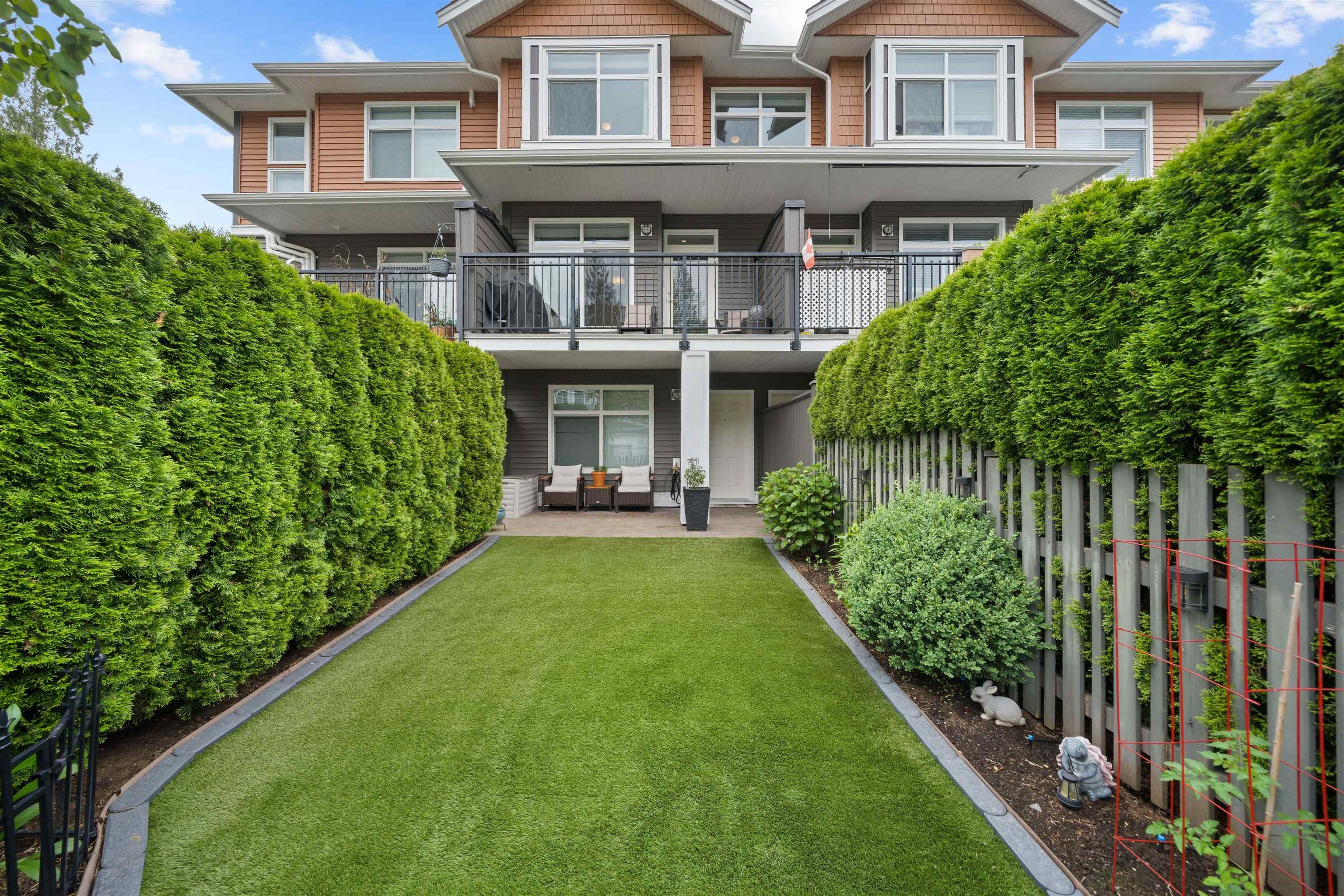 11461 236th Street, Maple Ridge, V2W 0H6 — photo 2