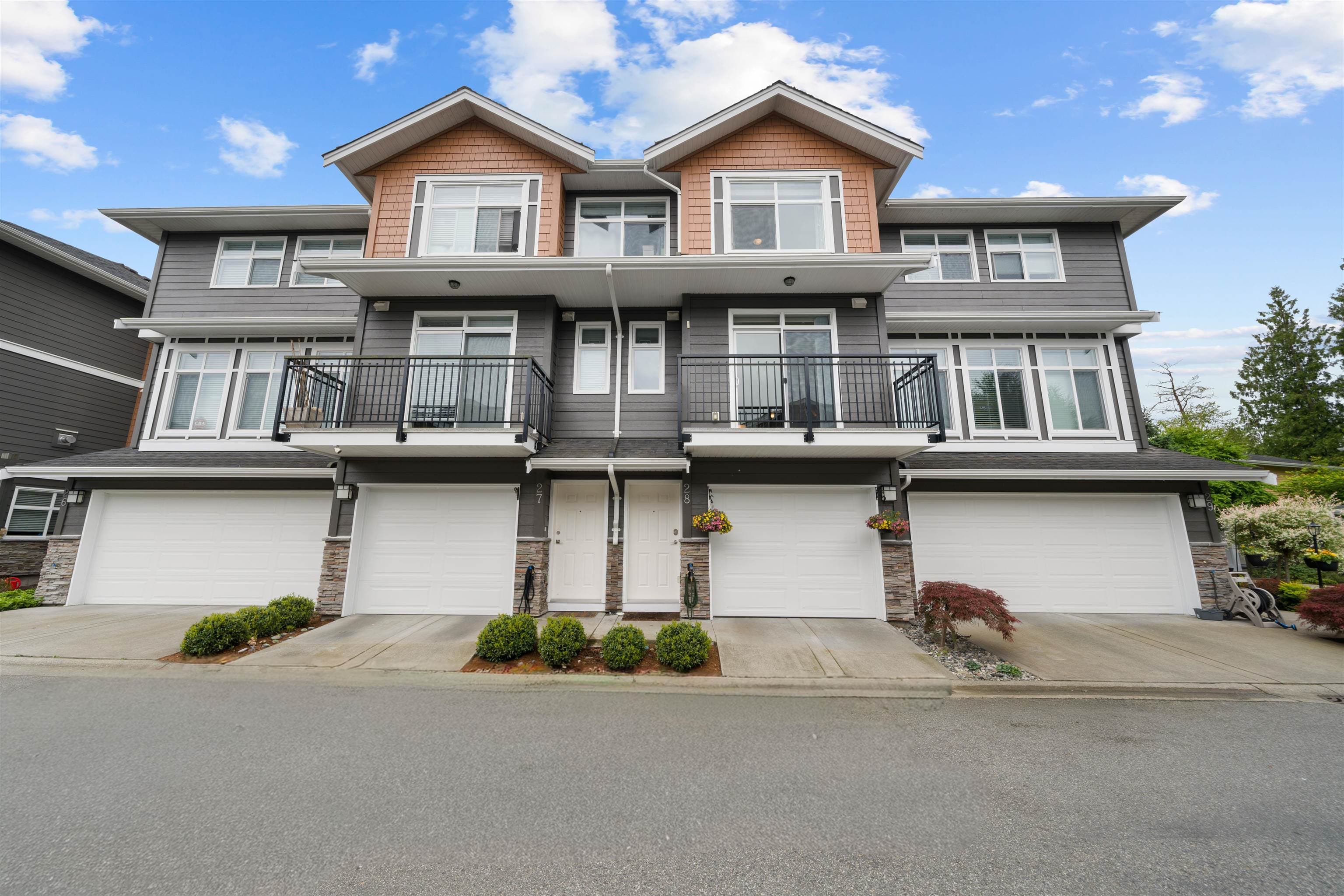 11461 236th Street, Maple Ridge, V2W 0H6 — photo 1