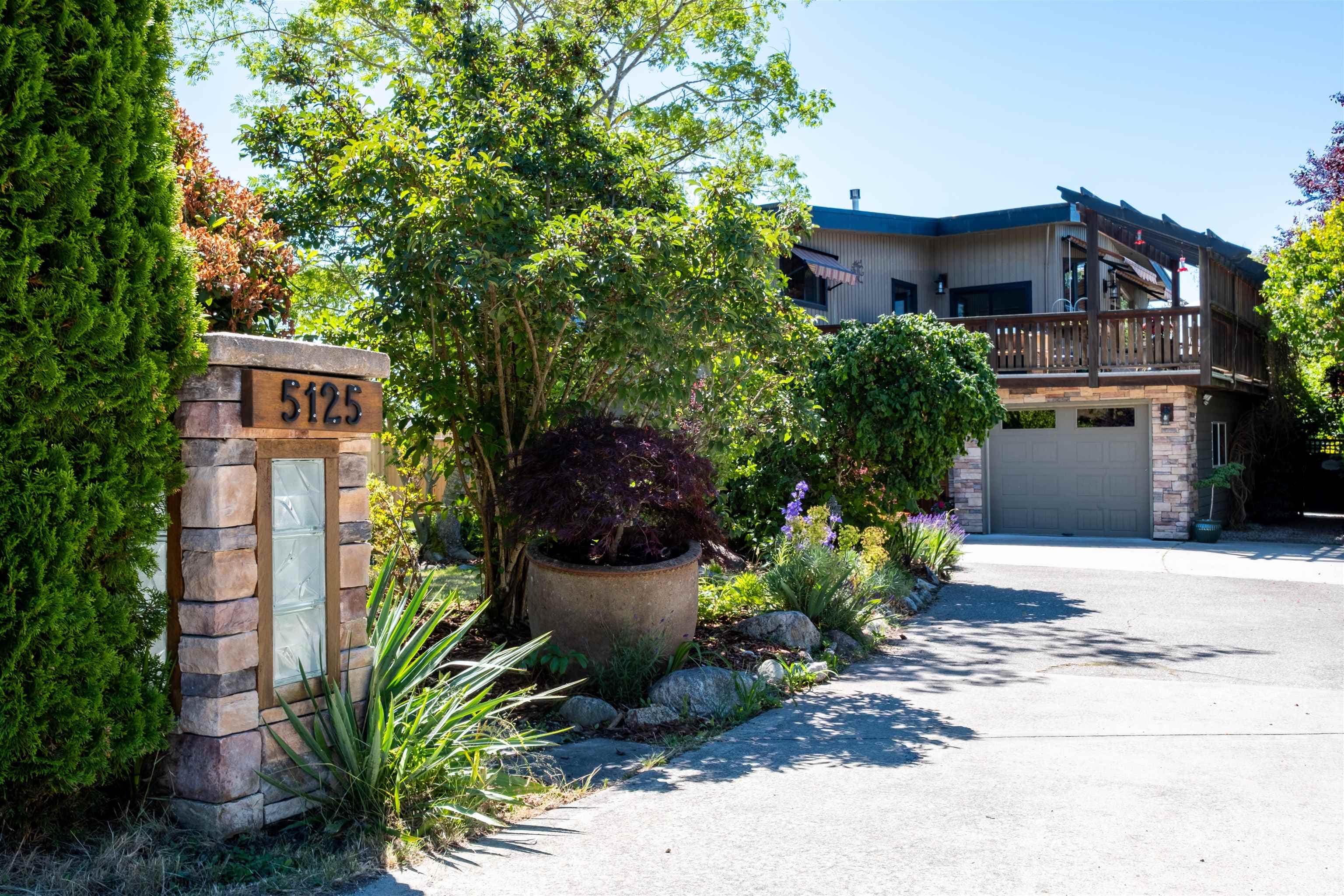 5125 Salal Road, Sechelt