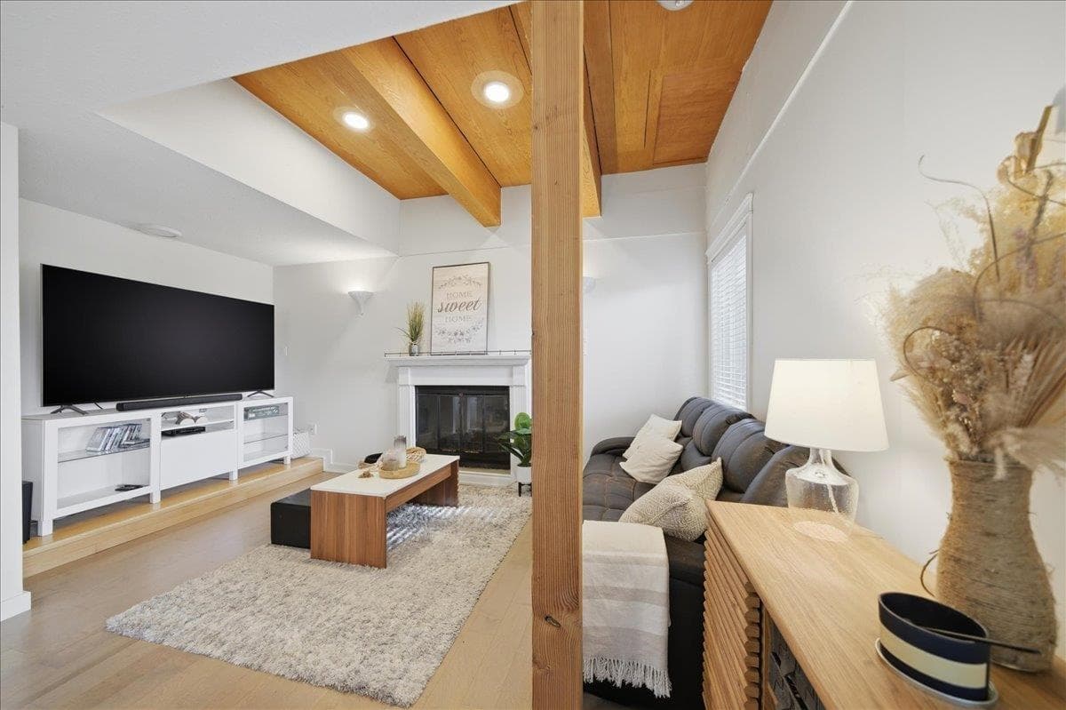 7694 Buller Avenue, Burnaby, V5J 4S9 — photo 4