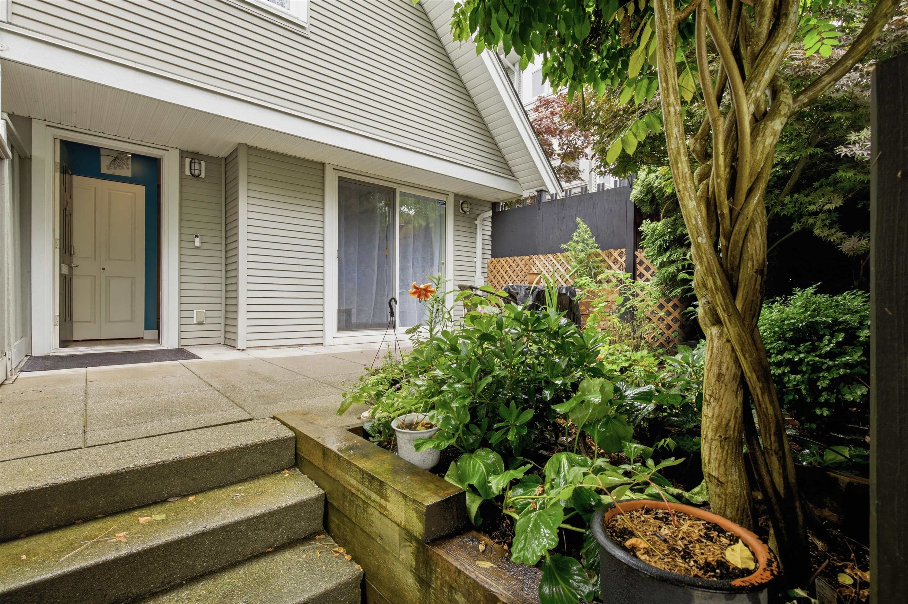 7 - 1203 Madison Avenue, Burnaby, V5C 6R9 — photo 1