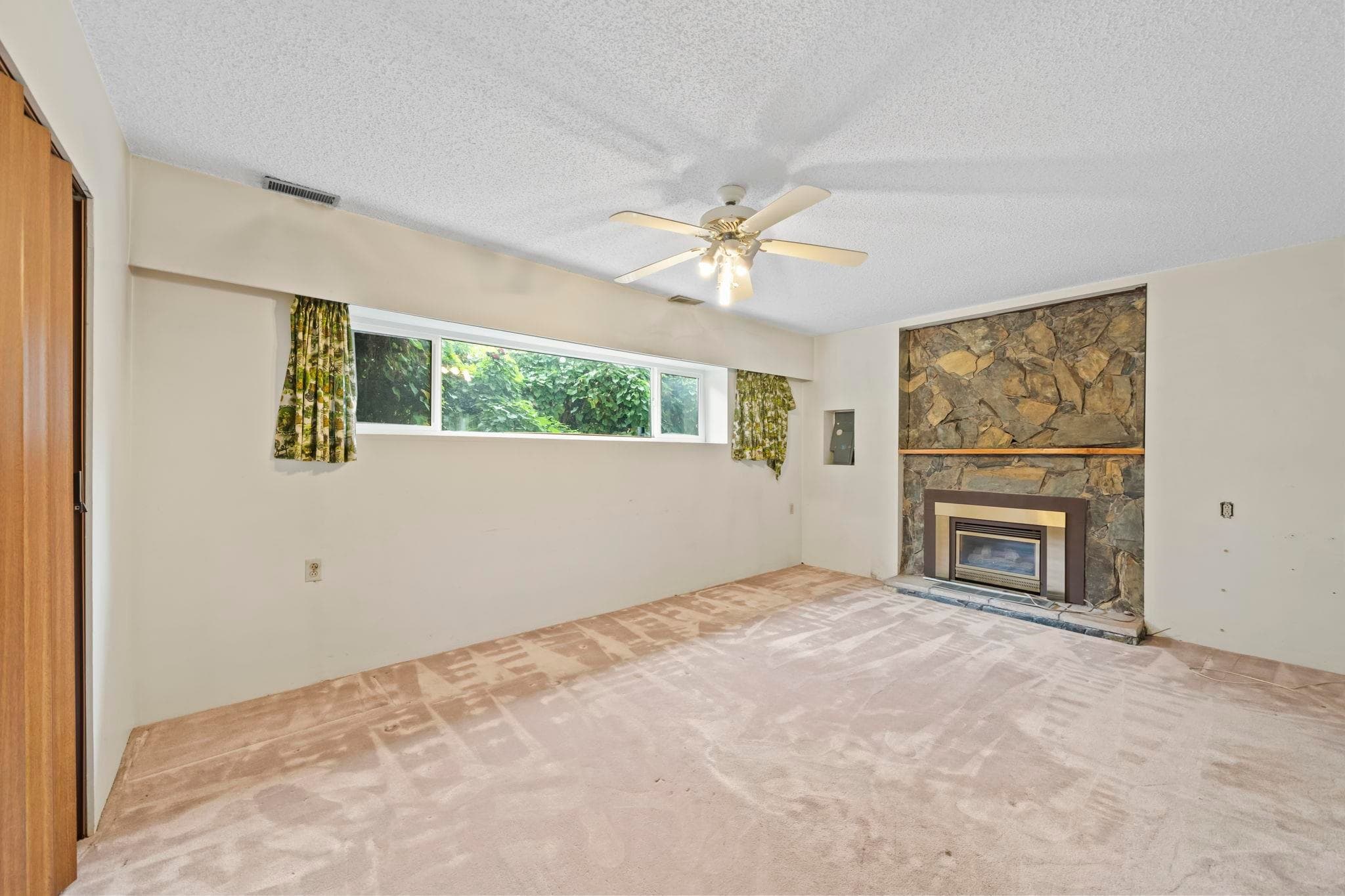 13025 107 Avenue, Surrey, V3T 2G2 — photo 5