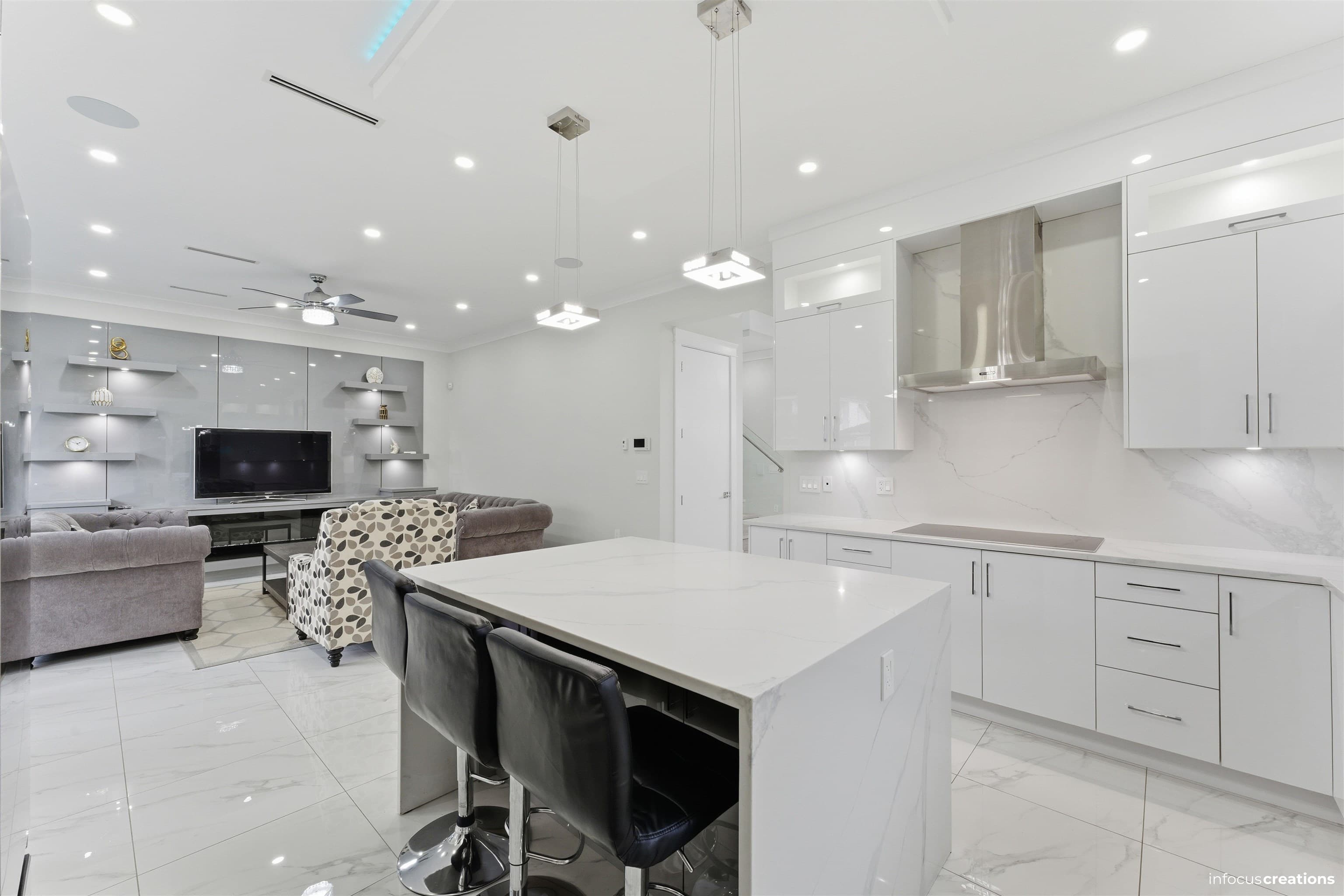 13414 60 Avenue Avenue, Surrey, V3X 2M3 — photo 4