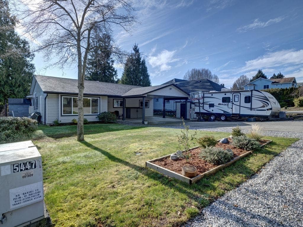 813 O'shea Road, Gibsons, V0N 1V8 — photo 2