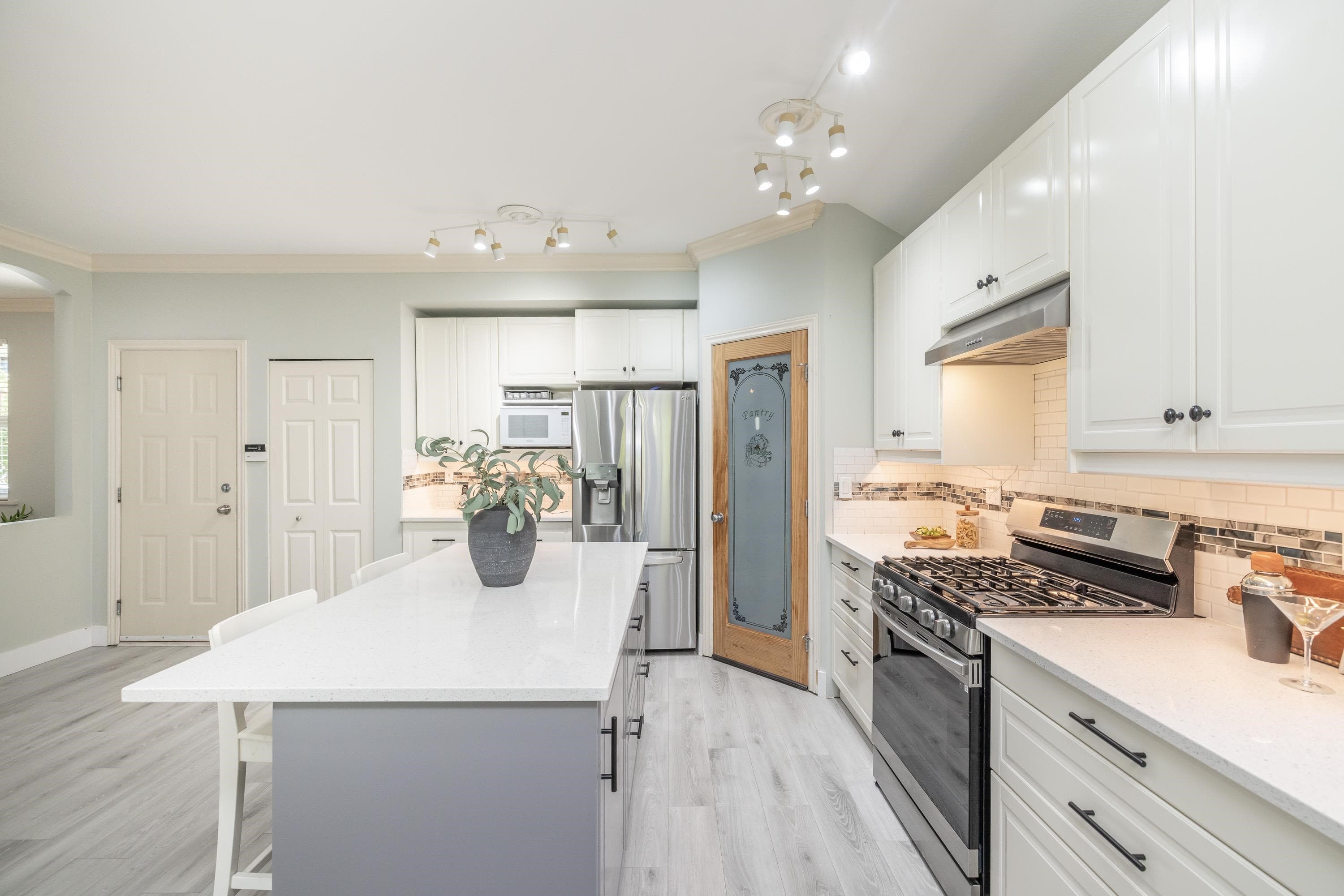 19 - 18868 69 Avenue, Surrey, V4N 5K7 — photo 2