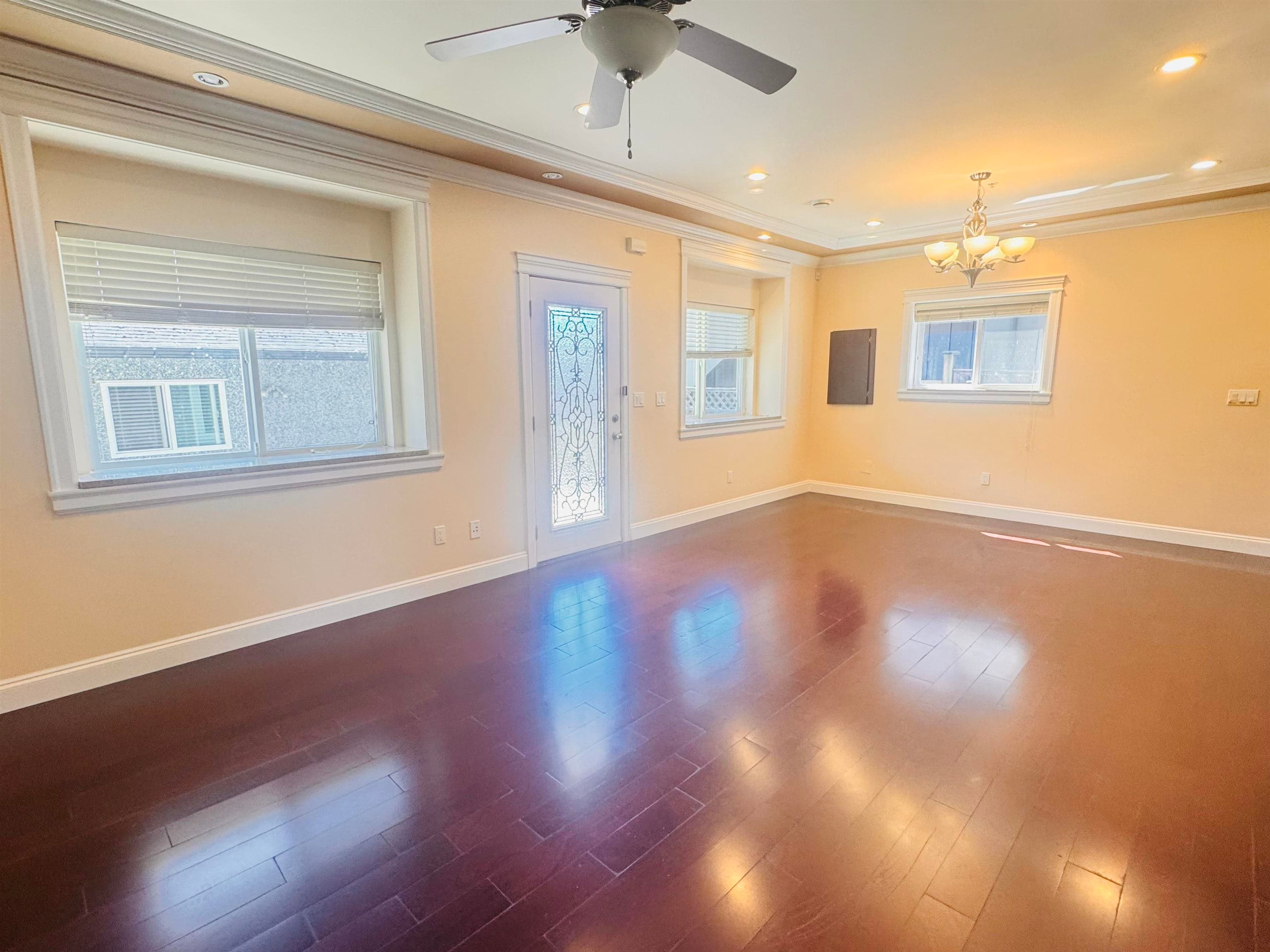 700 W 68th Avenue, Vancouver, V6P 2T9 — photo 3